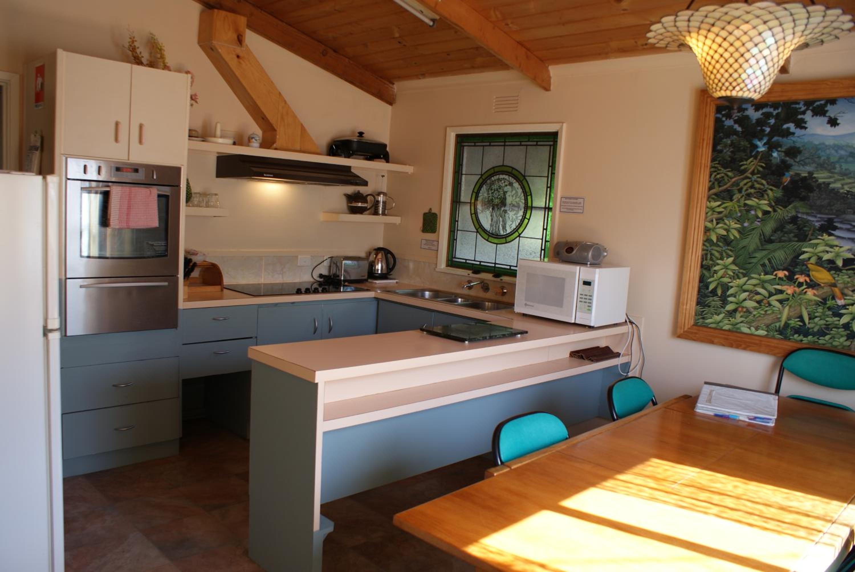 Three-Bedroom Cottage photo 2