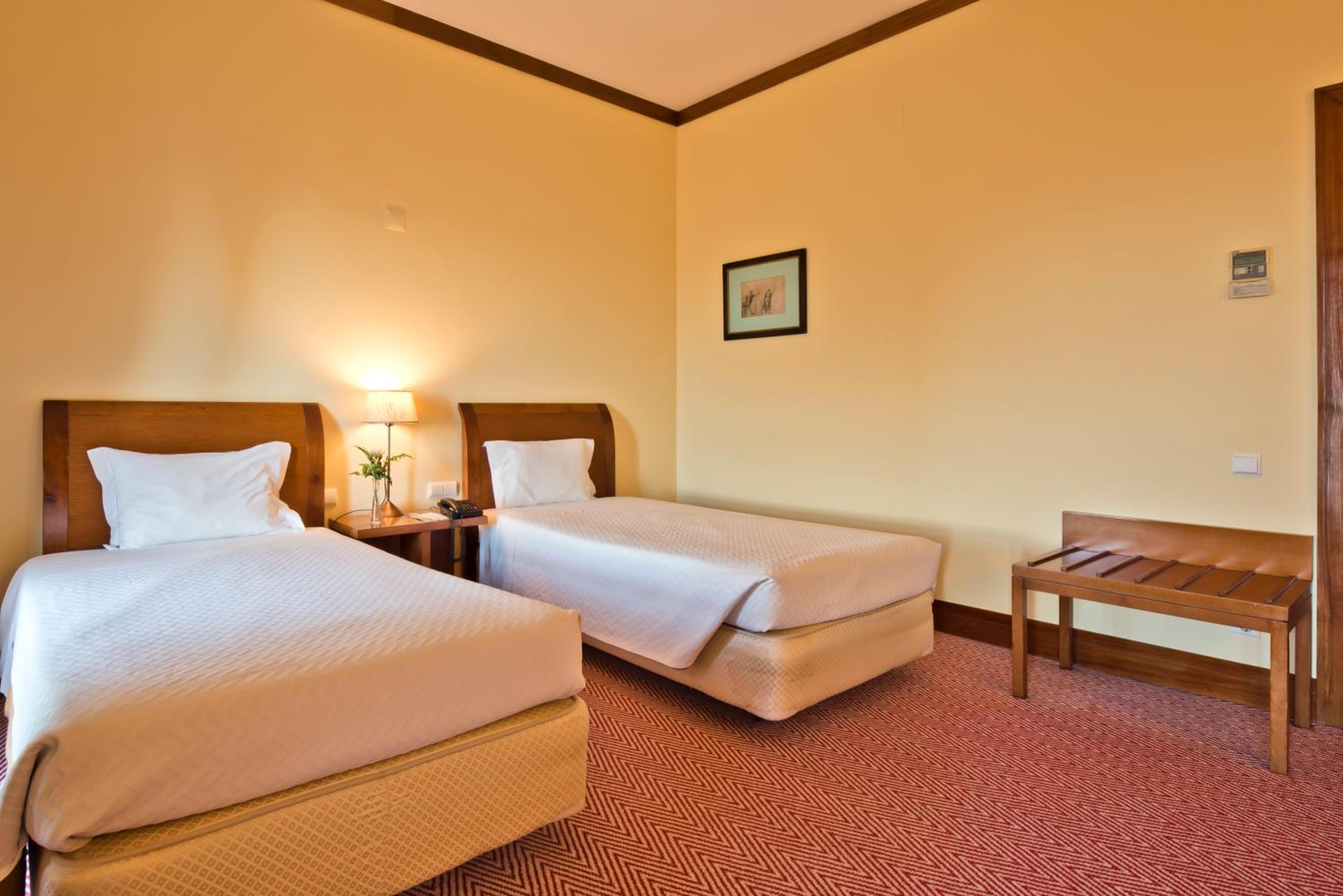 Superior Twin Room - Photo 1