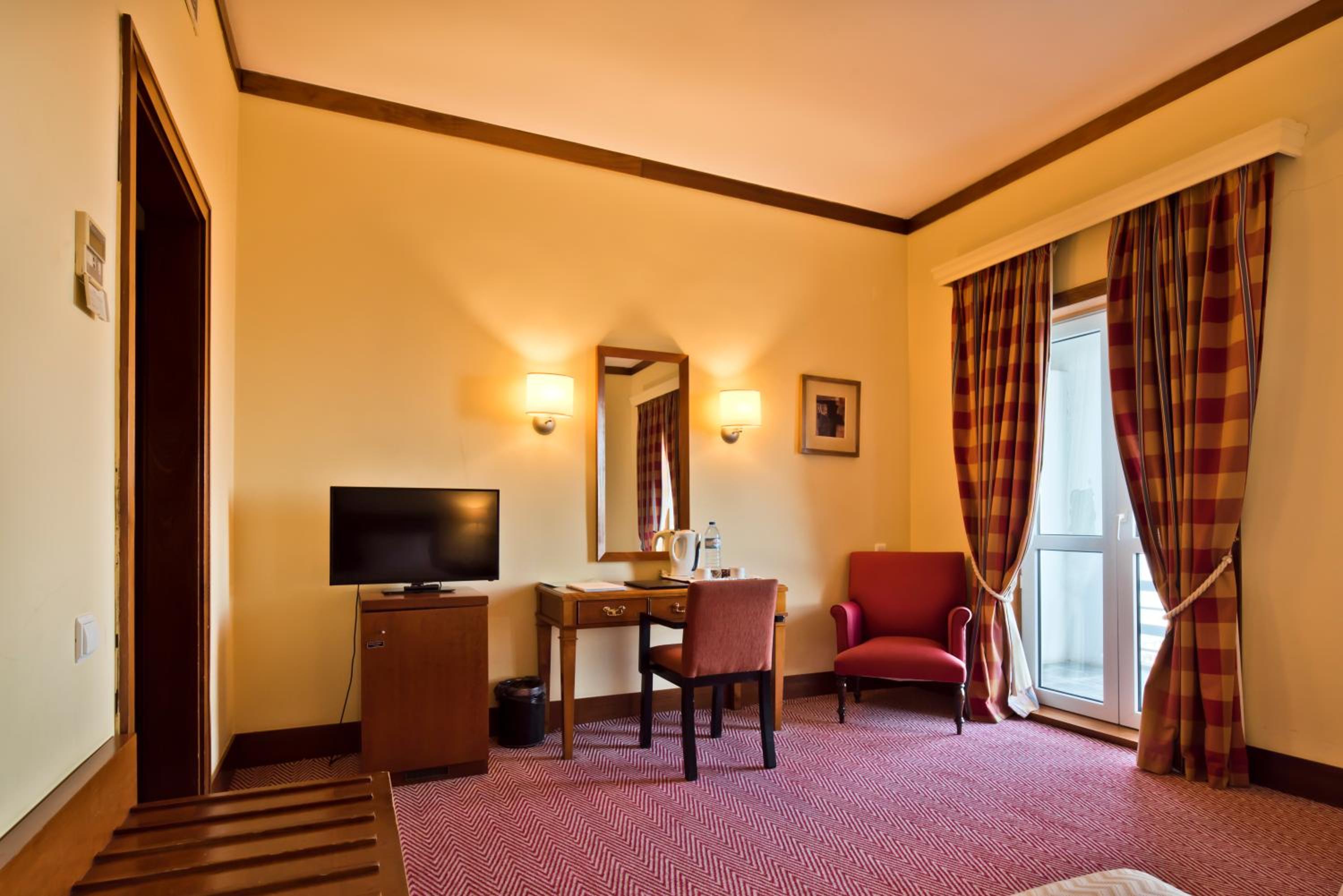 Superior Twin Room - Photo 3