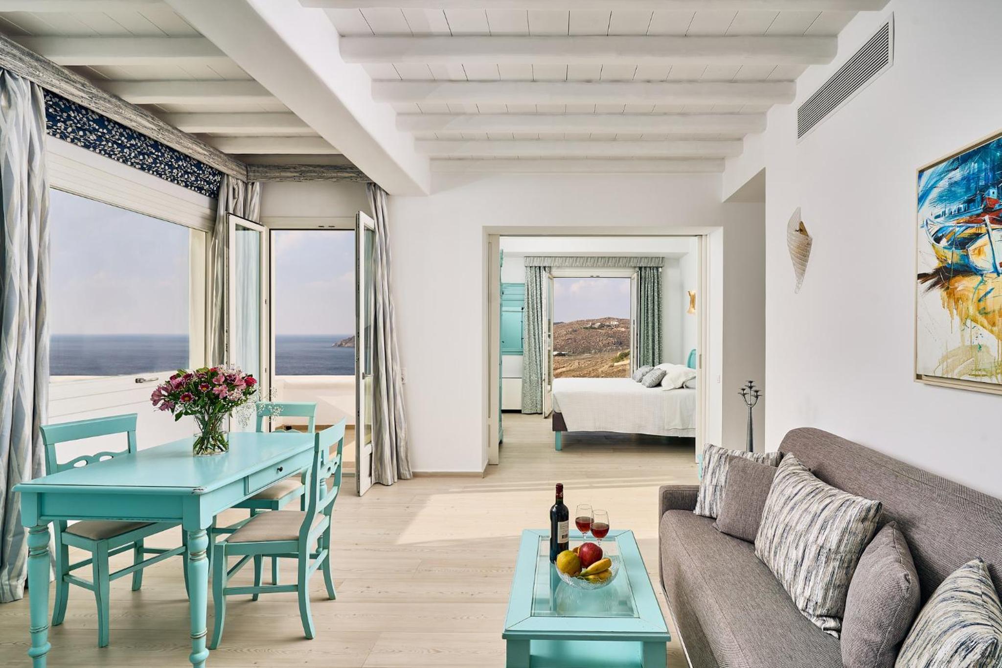 Three Bedroom Villa with Sea View - Photo 7