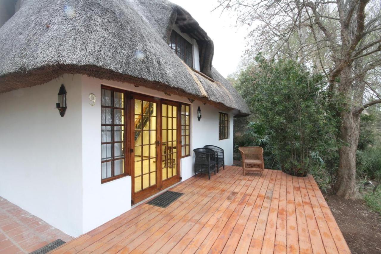 Two-Bedroom Cottage - Photo 5
