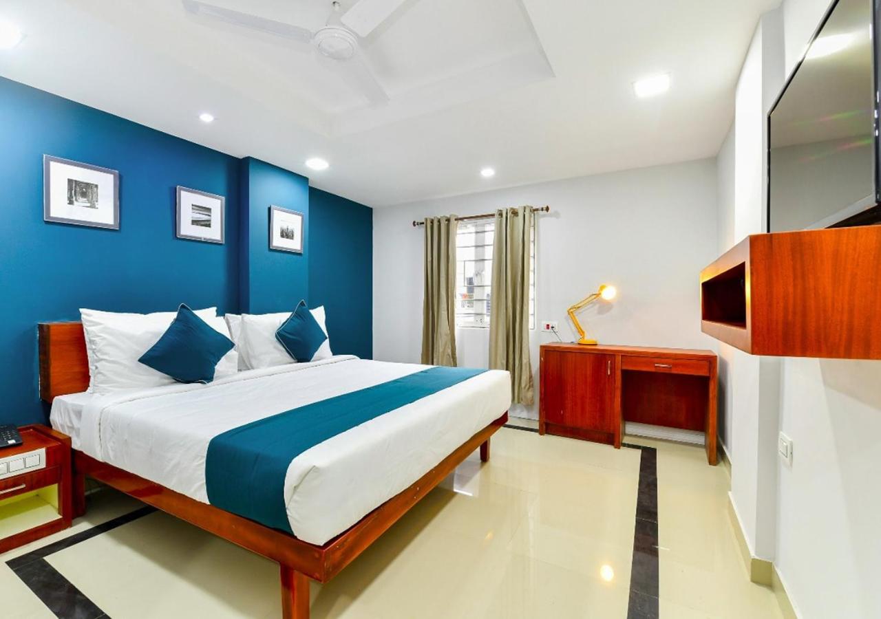 Deluxe Double Room - Photo 16
