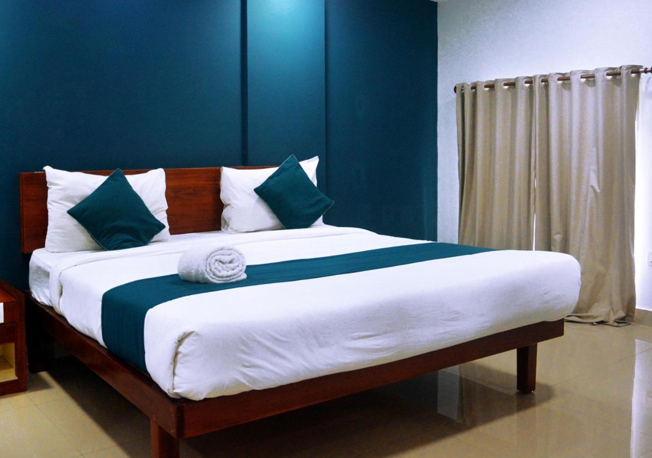 Deluxe Double Room - Photo 18