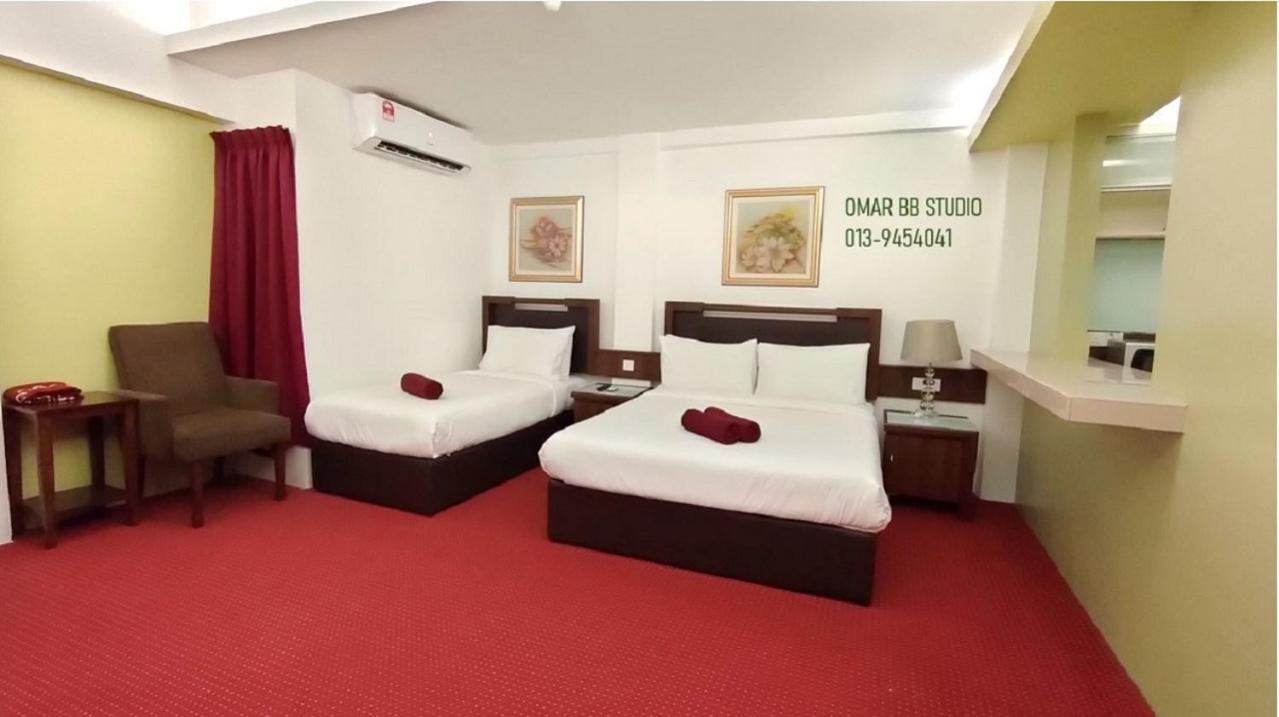 Triple Room with City View