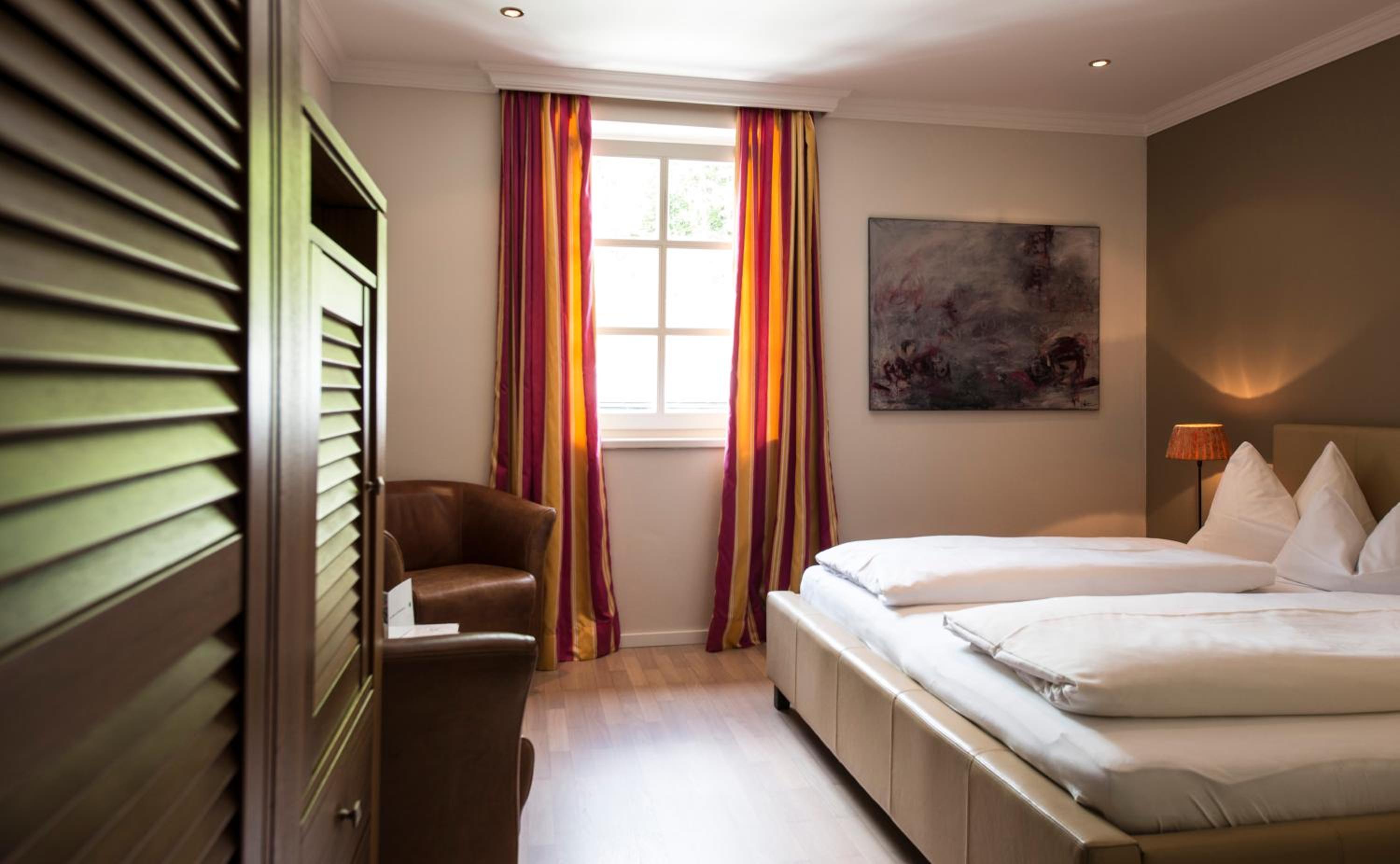 Economy Double Room photo 3