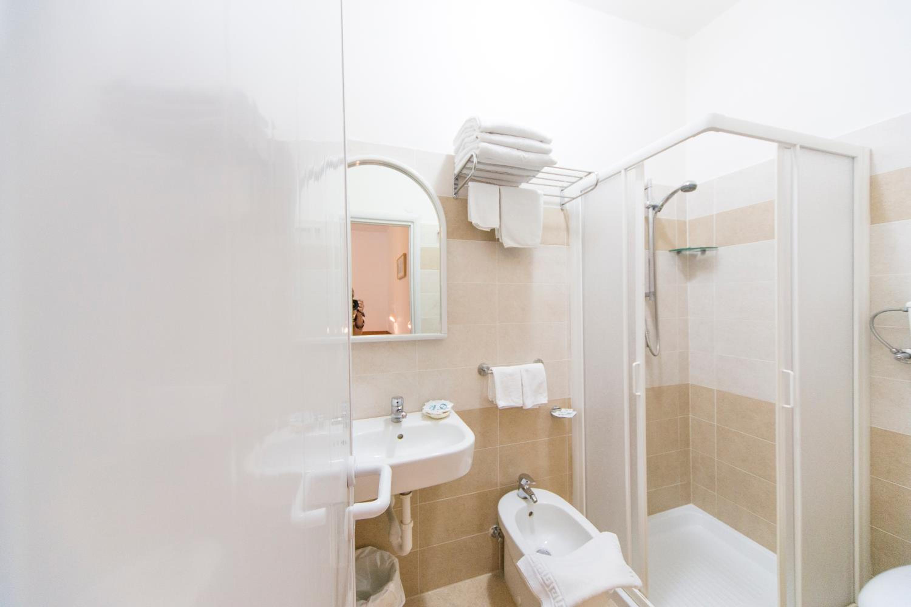 Triple Room - Photo 3