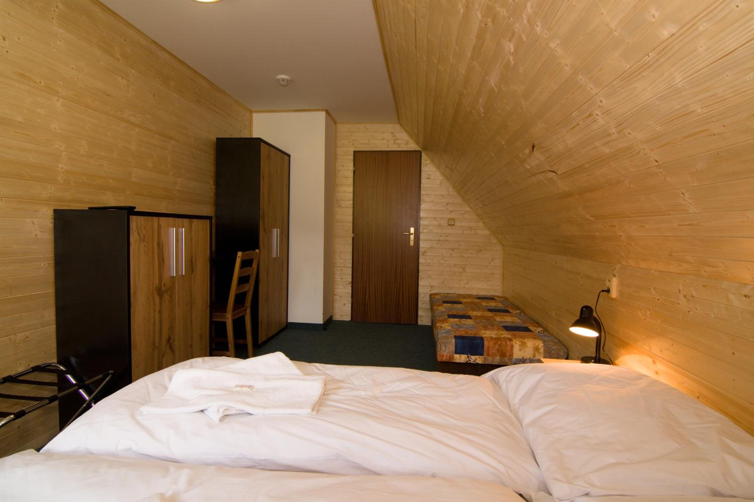 Triple Room photo 2