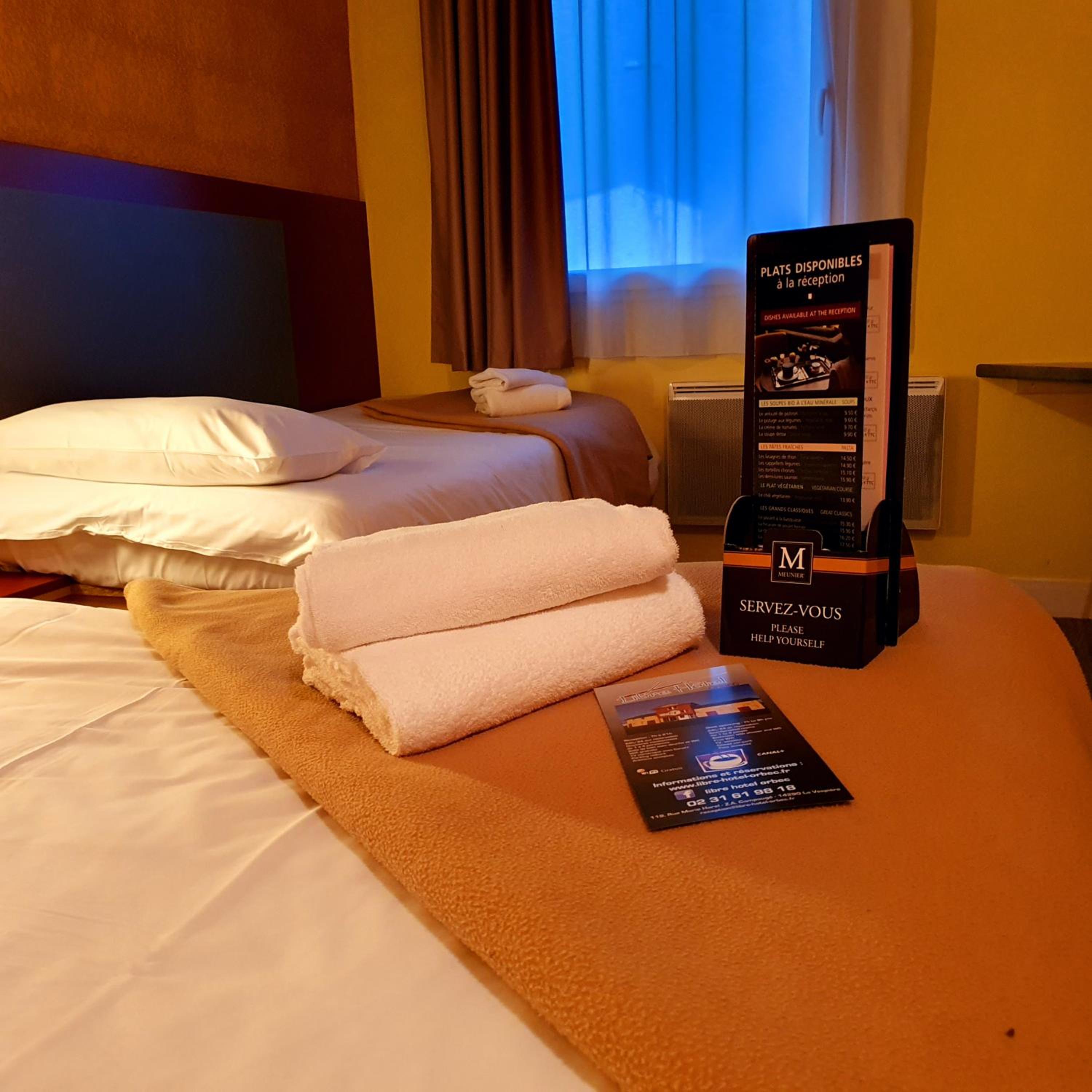 Twin Room - Photo 1