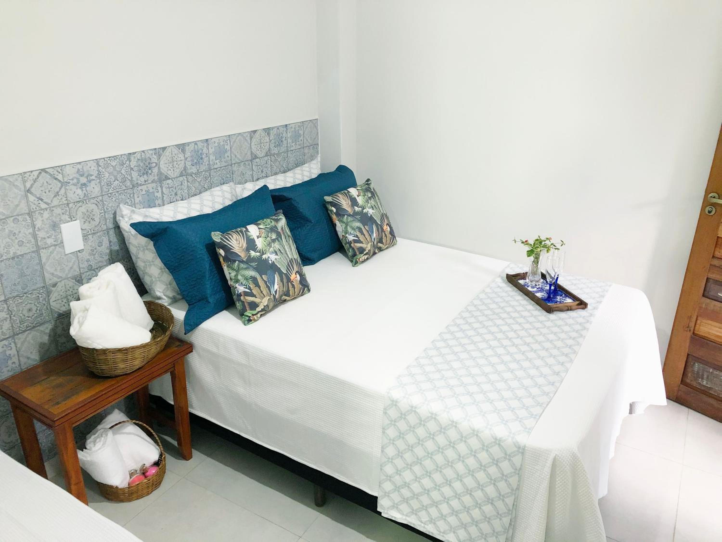 Triple Room with Private Bathroom - Photo 11