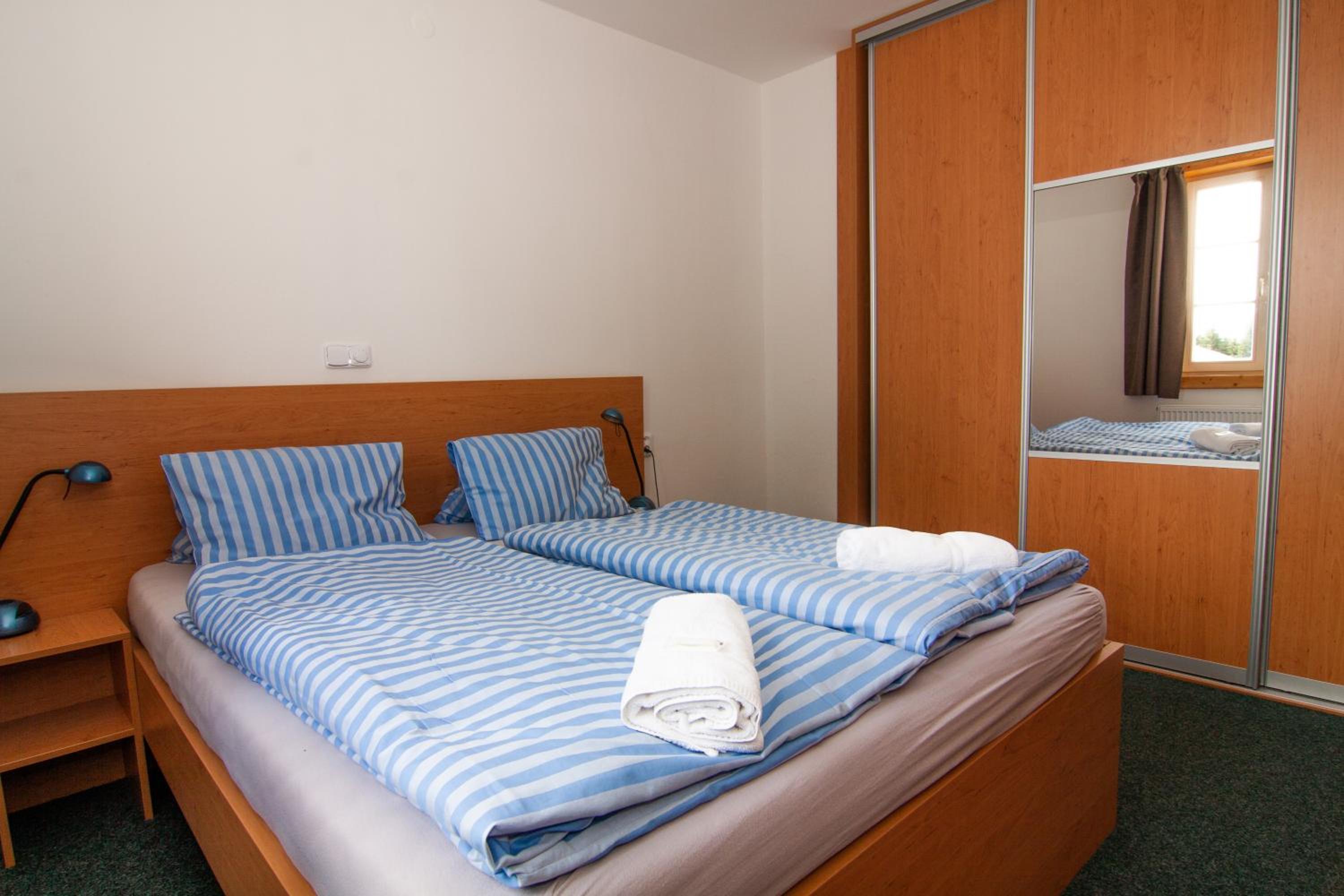 One-Bedroom Suite photo 3