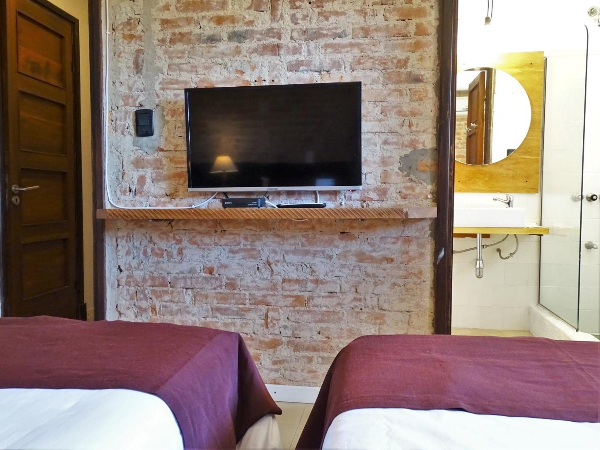 Double or Twin Room photo 3