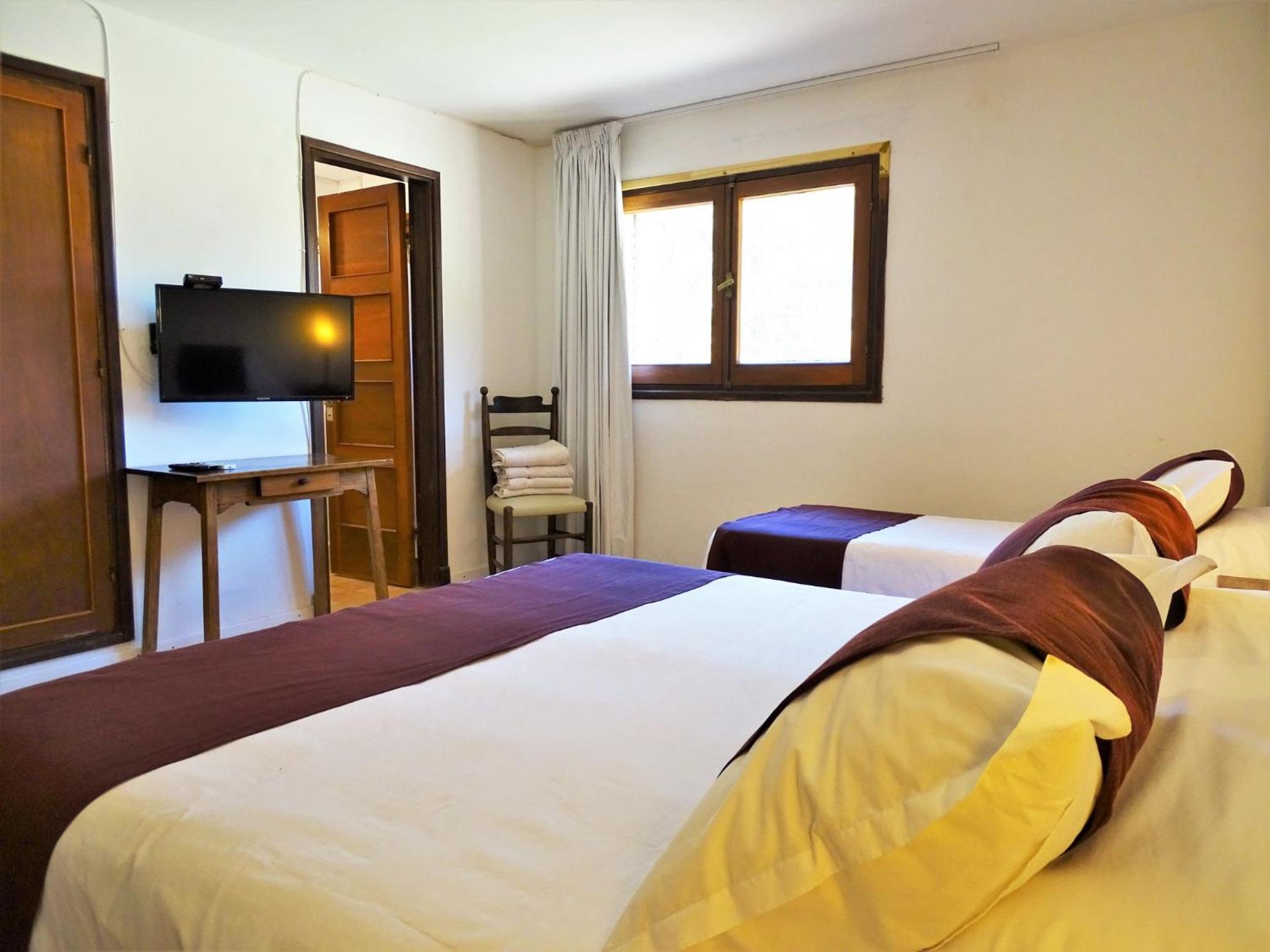 Standard Triple Room photo 2
