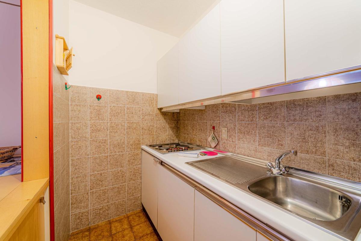 Studio Apartment photo 2