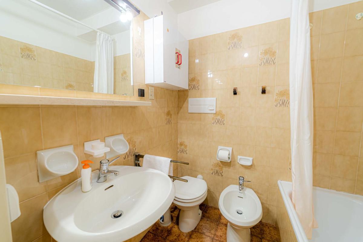 Studio Apartment photo 2
