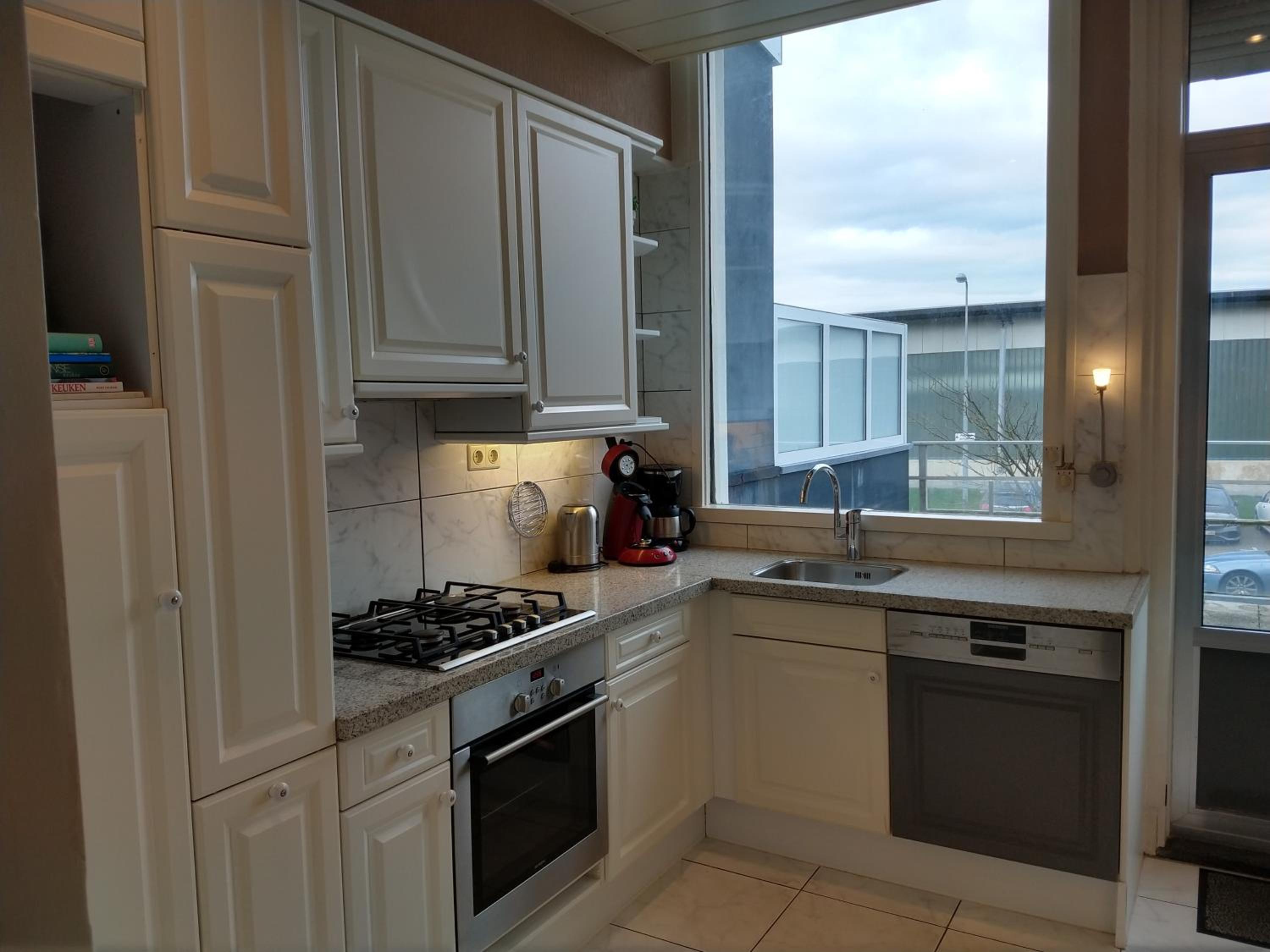 Apartment with Sea View photo 3