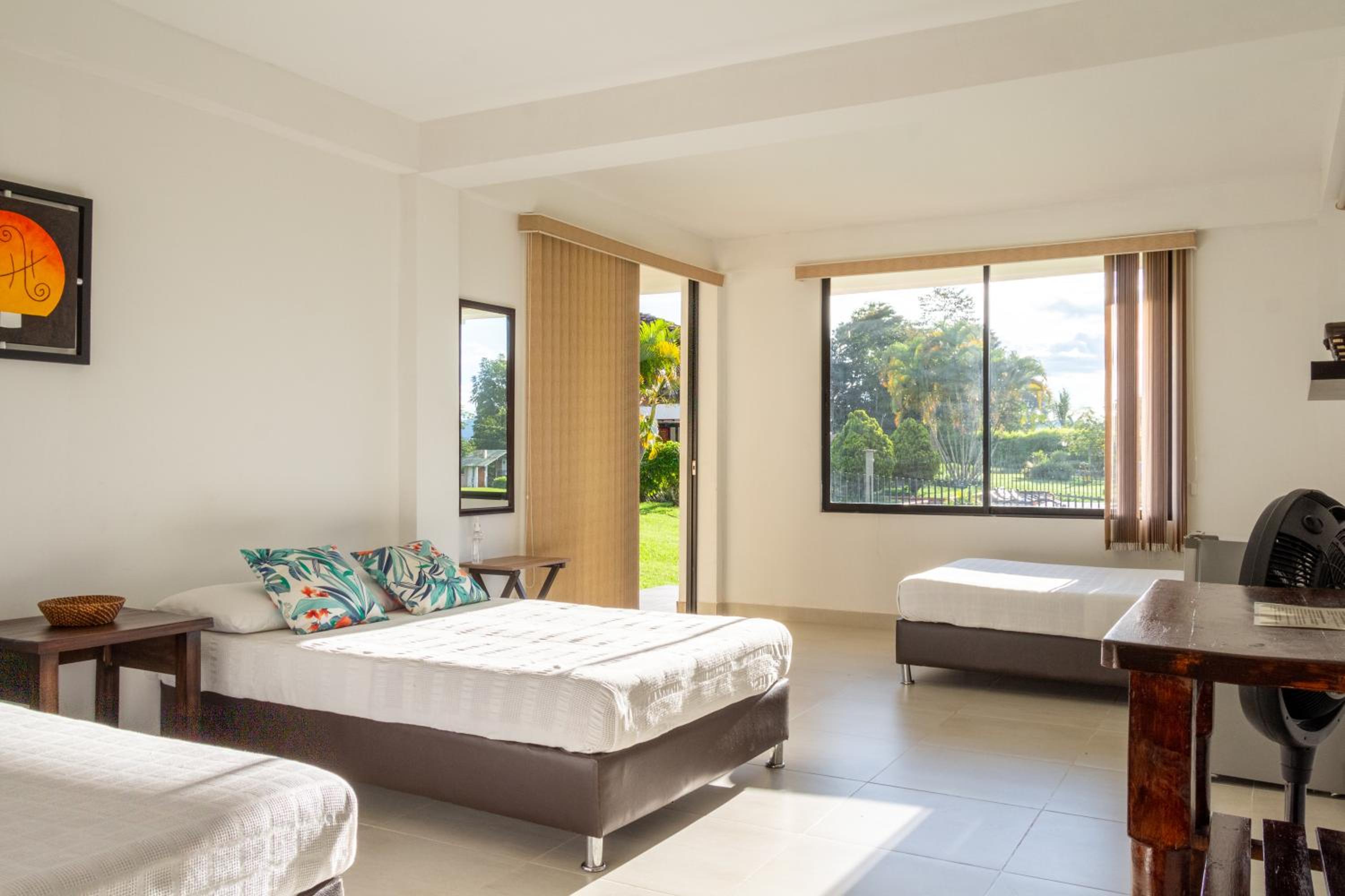 Triple Room with Pool View