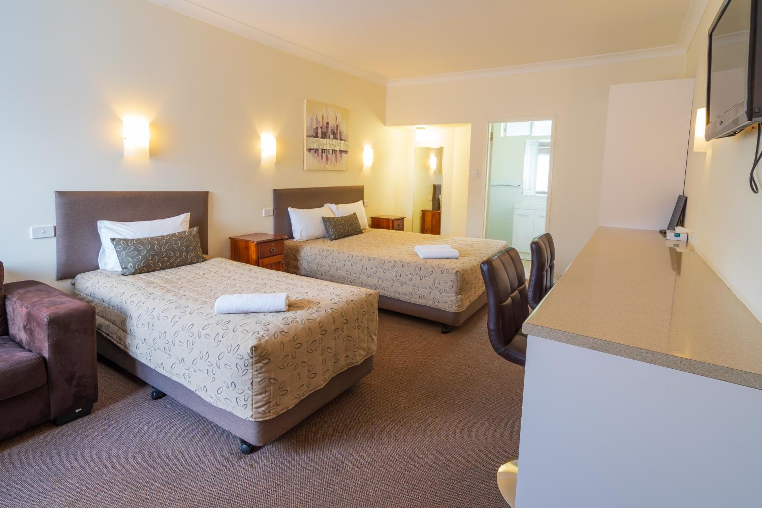 Superior Twin Room - Photo 1