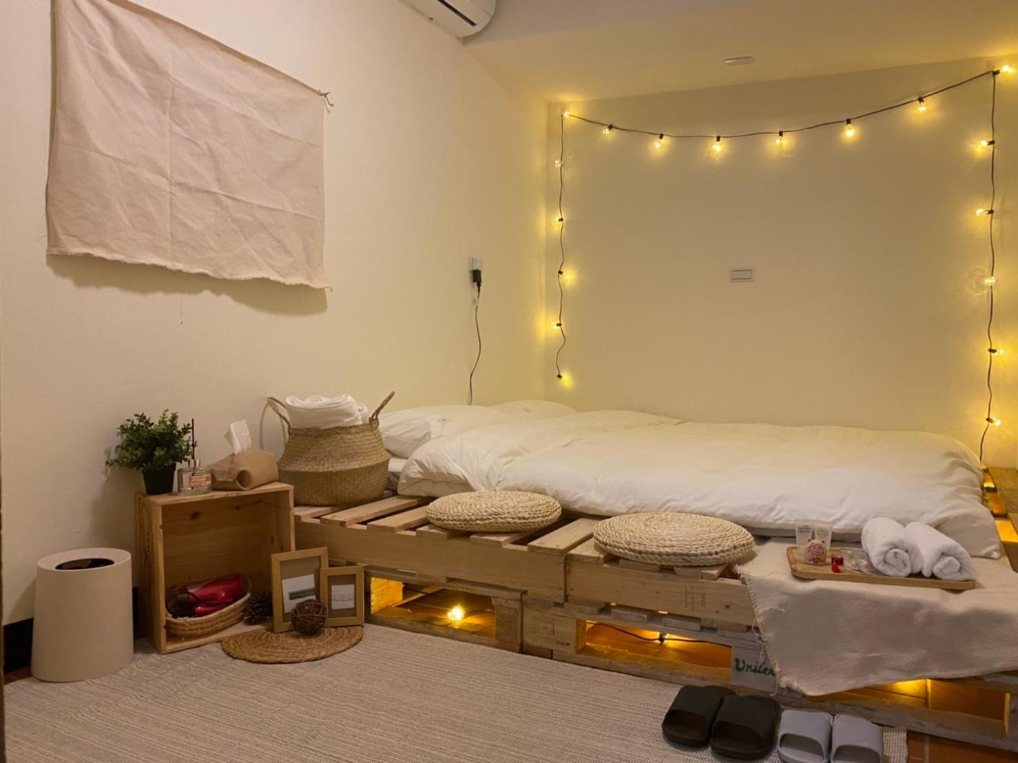 Double Room with Shared Bathroom photo 1