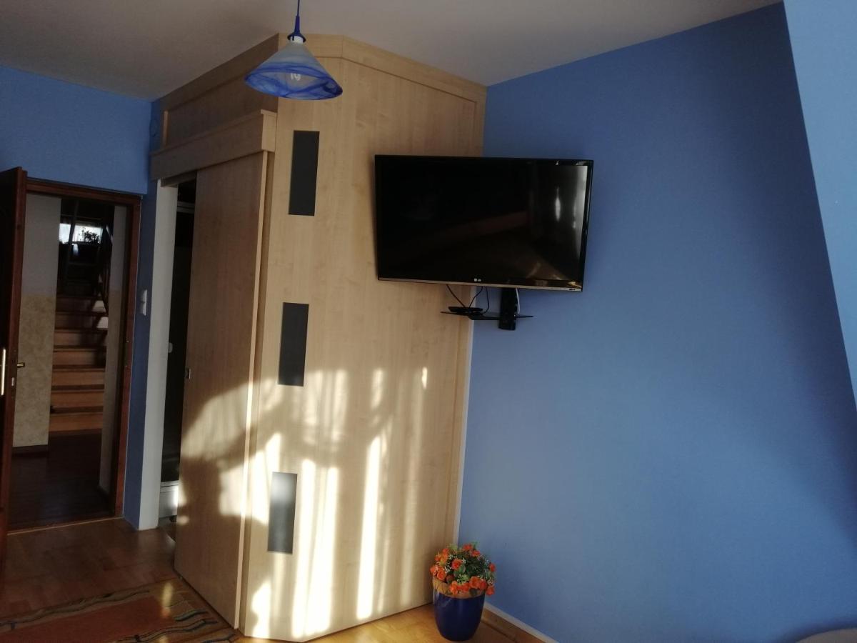 Double Room with Private Bathroom photo 1