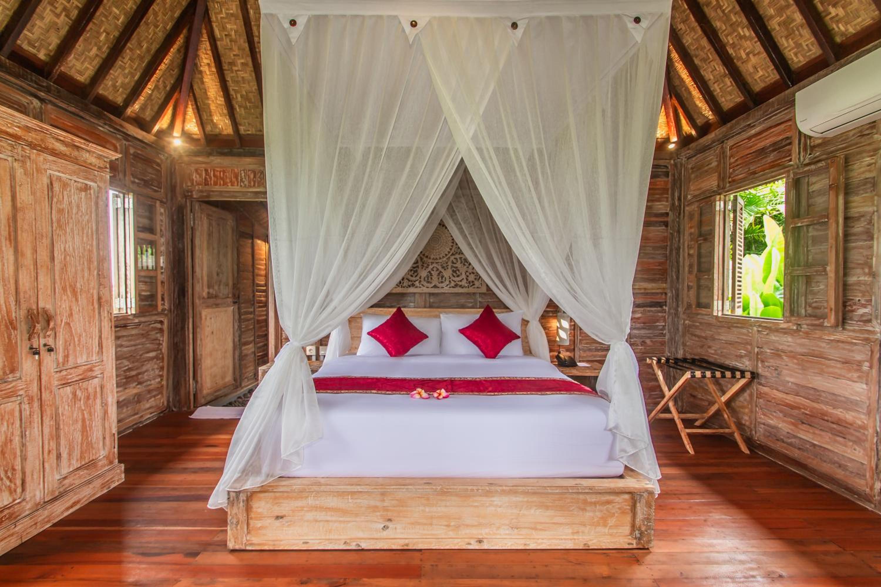 Suite with Garden View - Photo 9