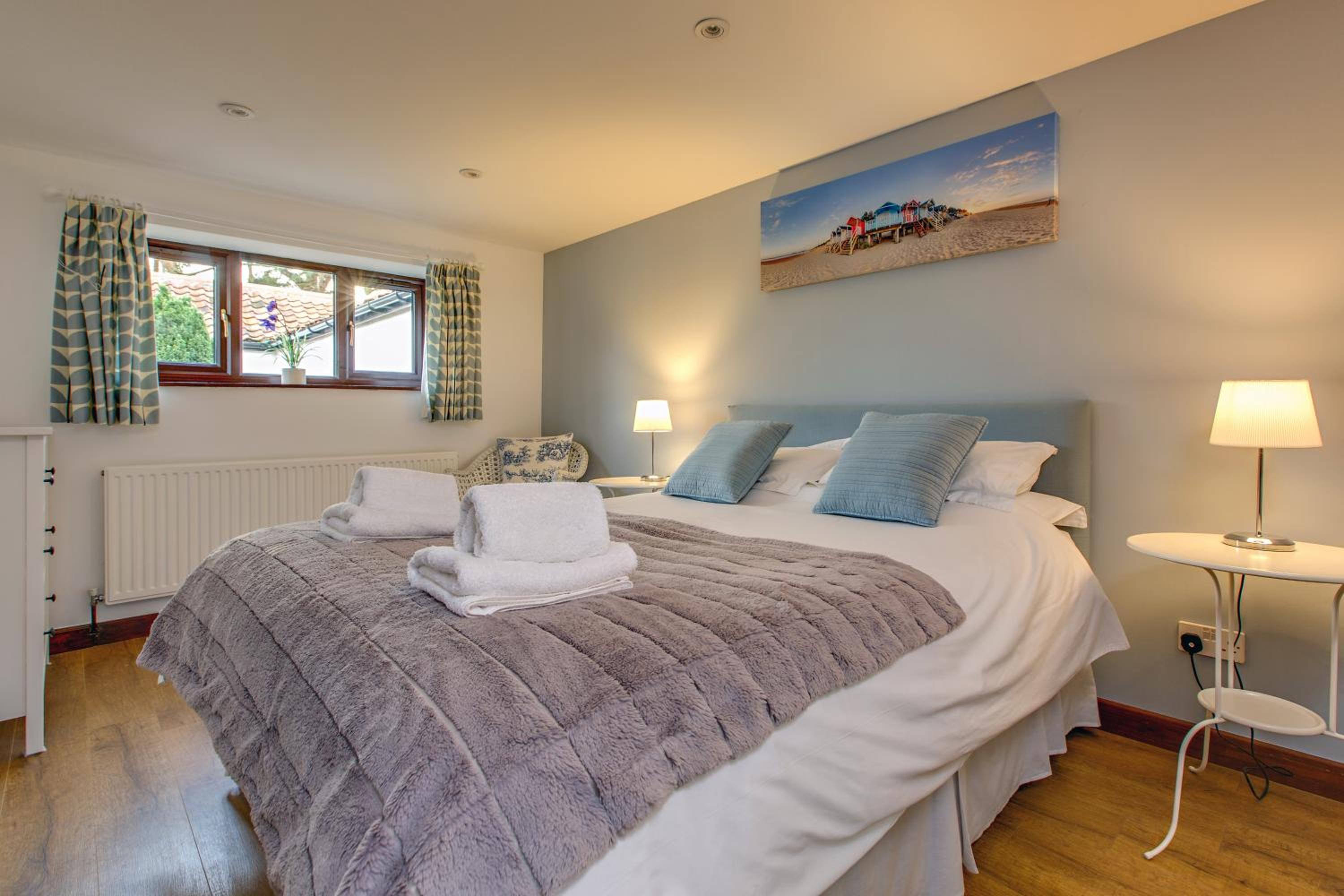Three-Bedroom House photo 2