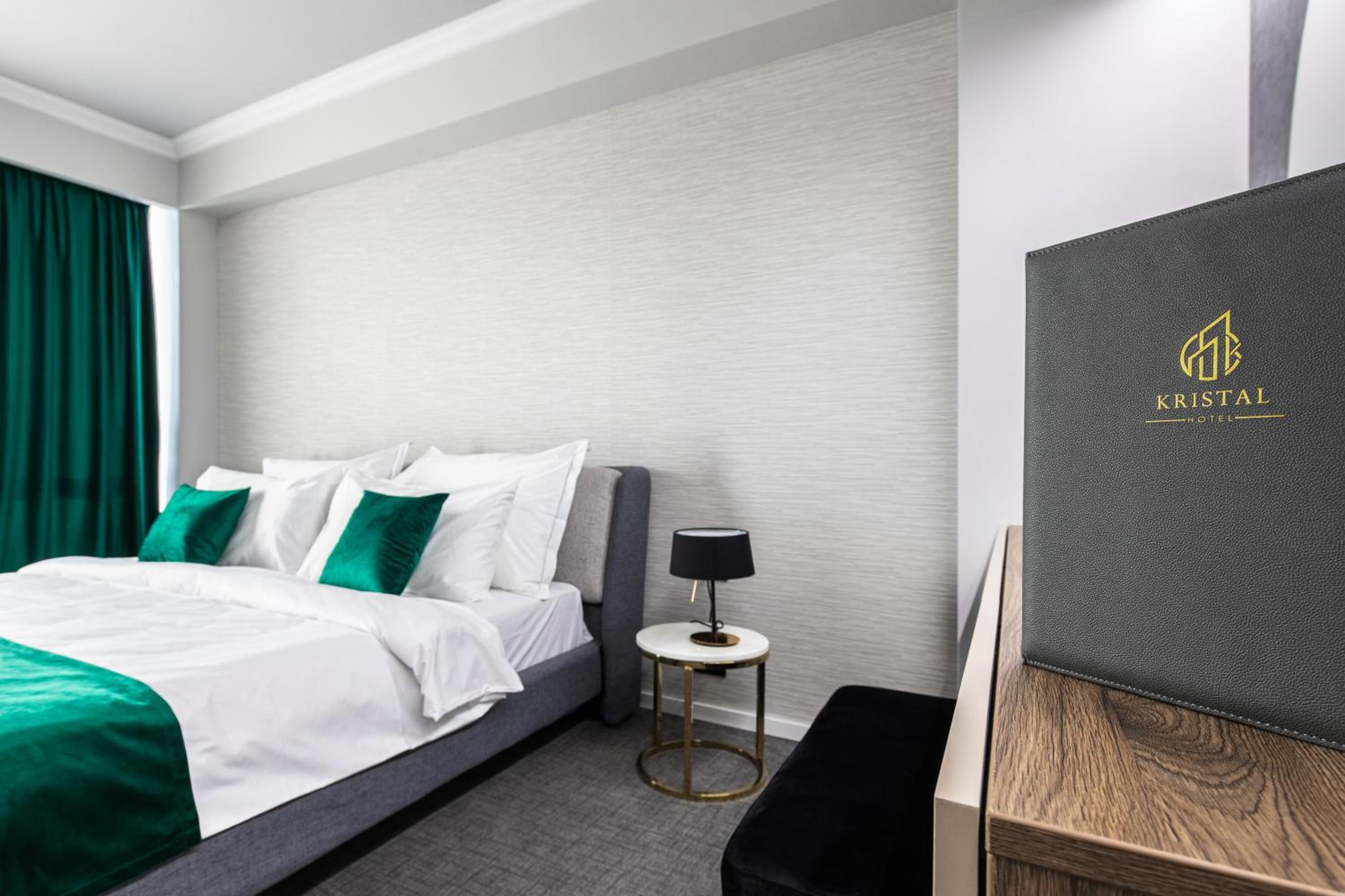 Double Room - Photo 3