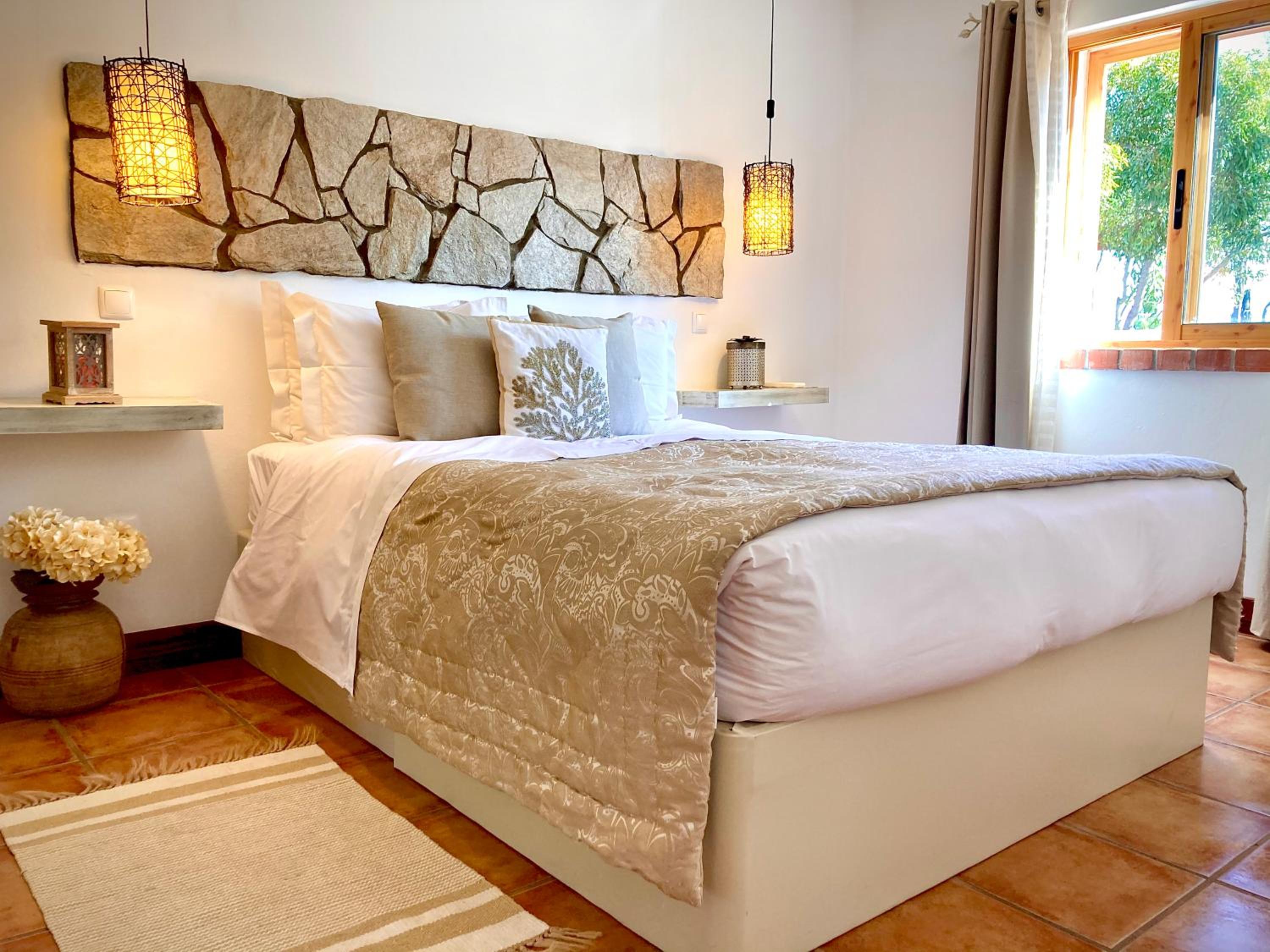 Villa with Sea View - Photo 11