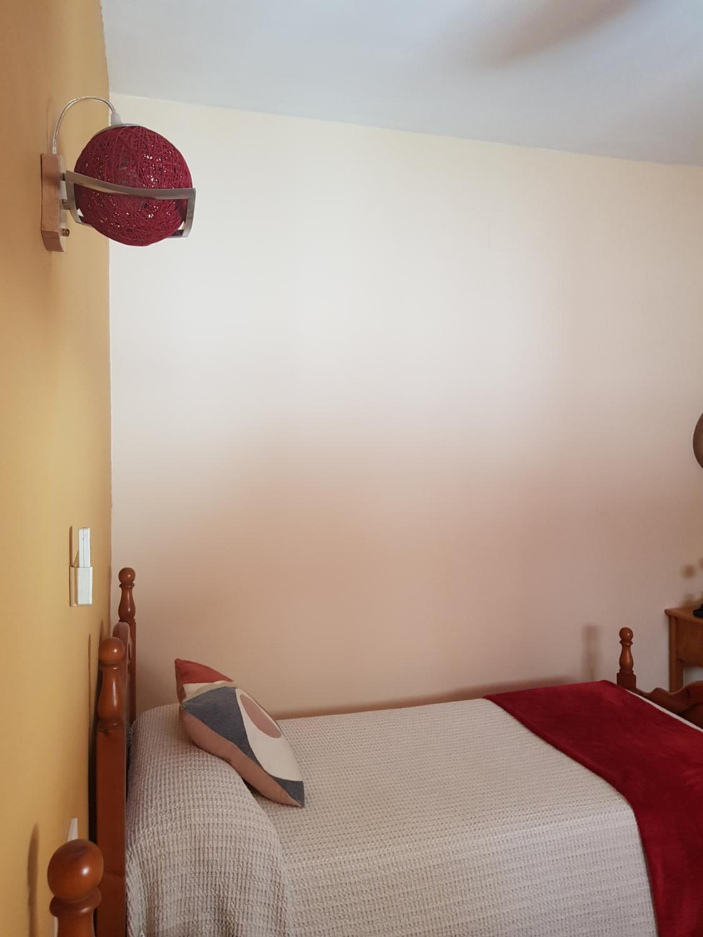 Twin Room - Photo 5