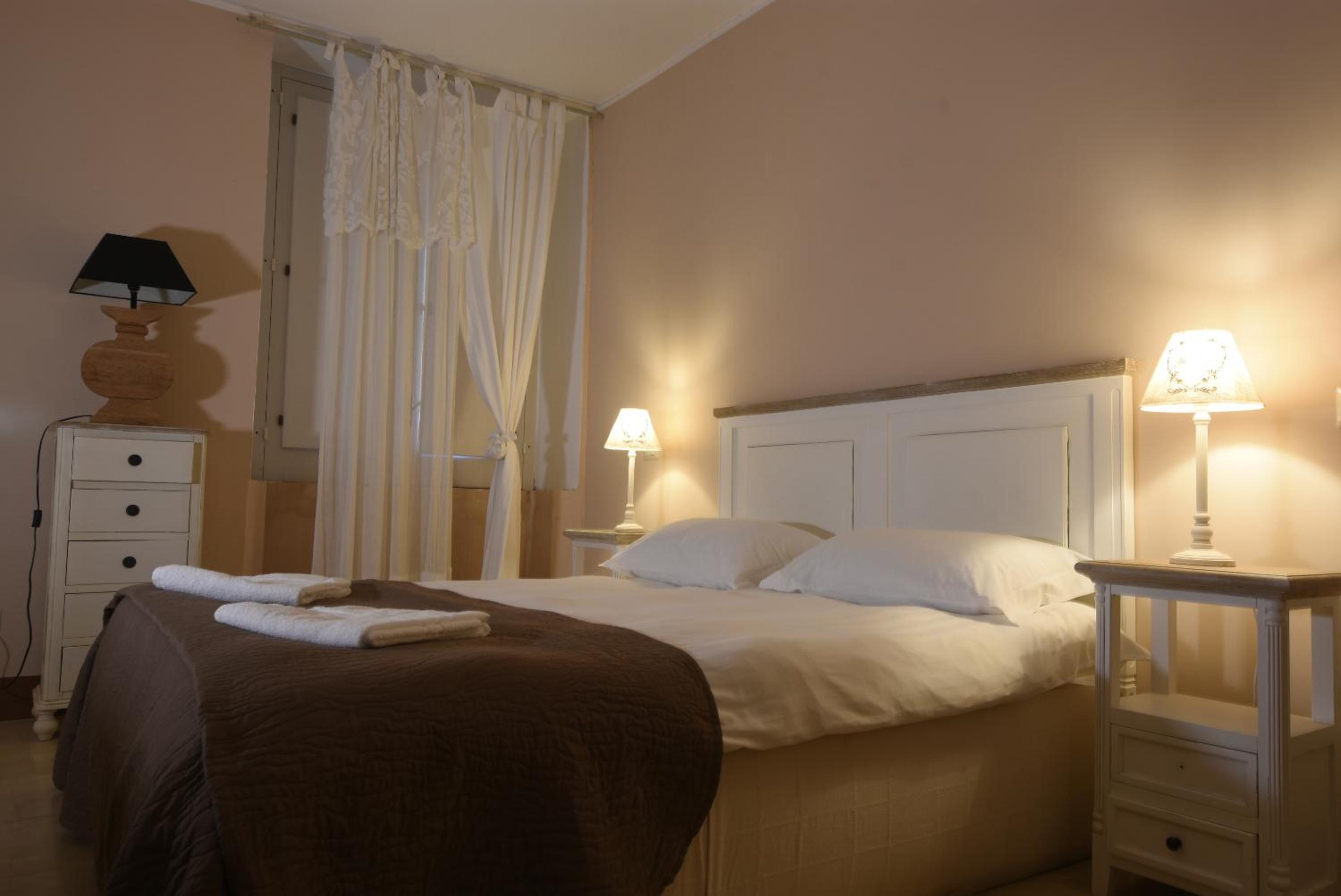 Superior Double or Twin Room photo 2