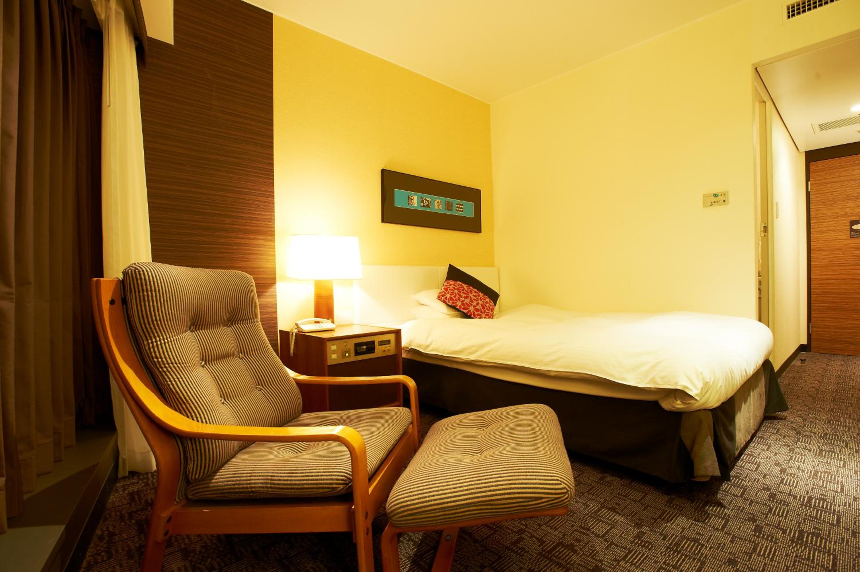 Standard Single Room - Main Building  - Non-Smoking - Photo 2