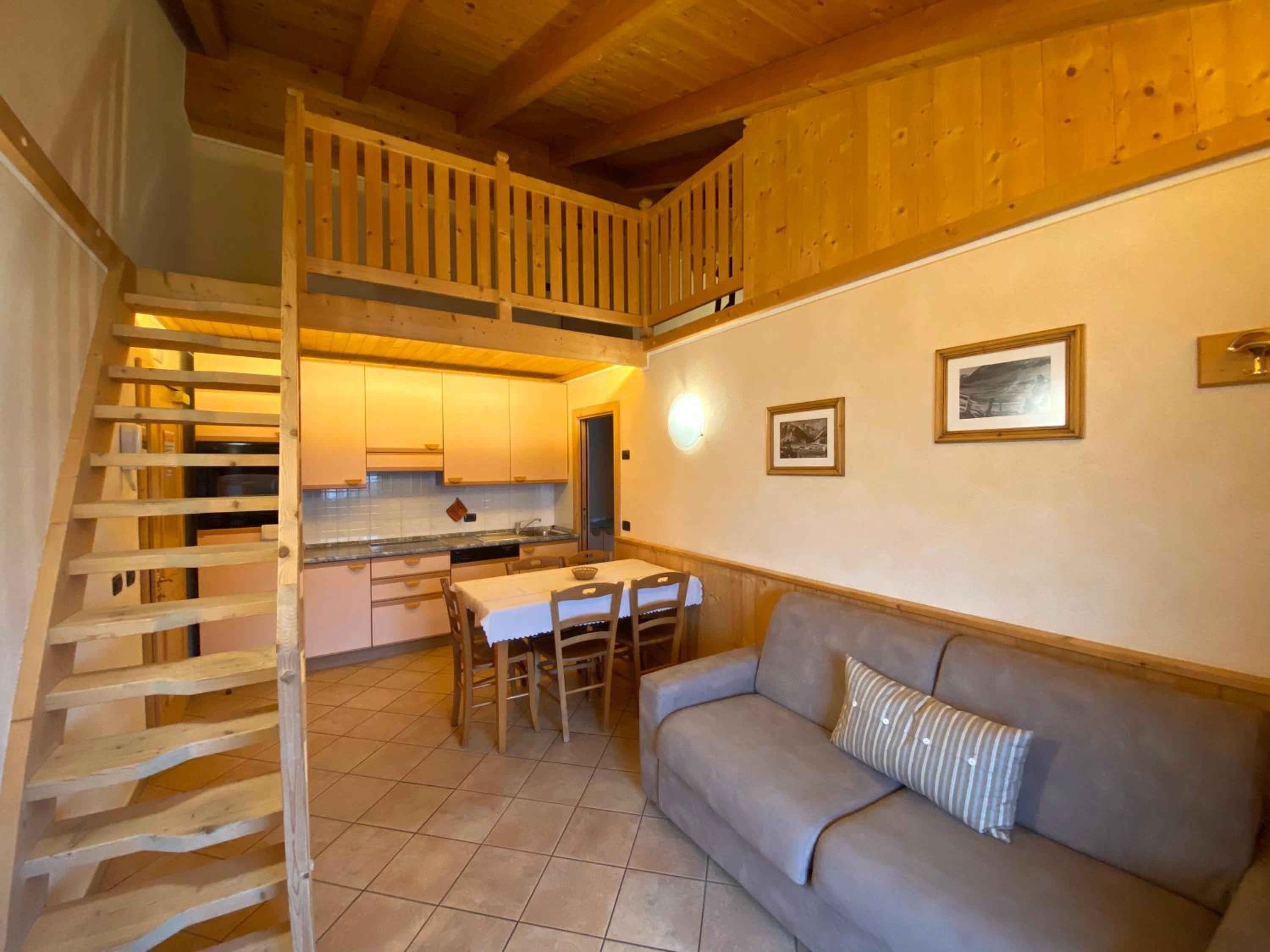 Loft photo 3
