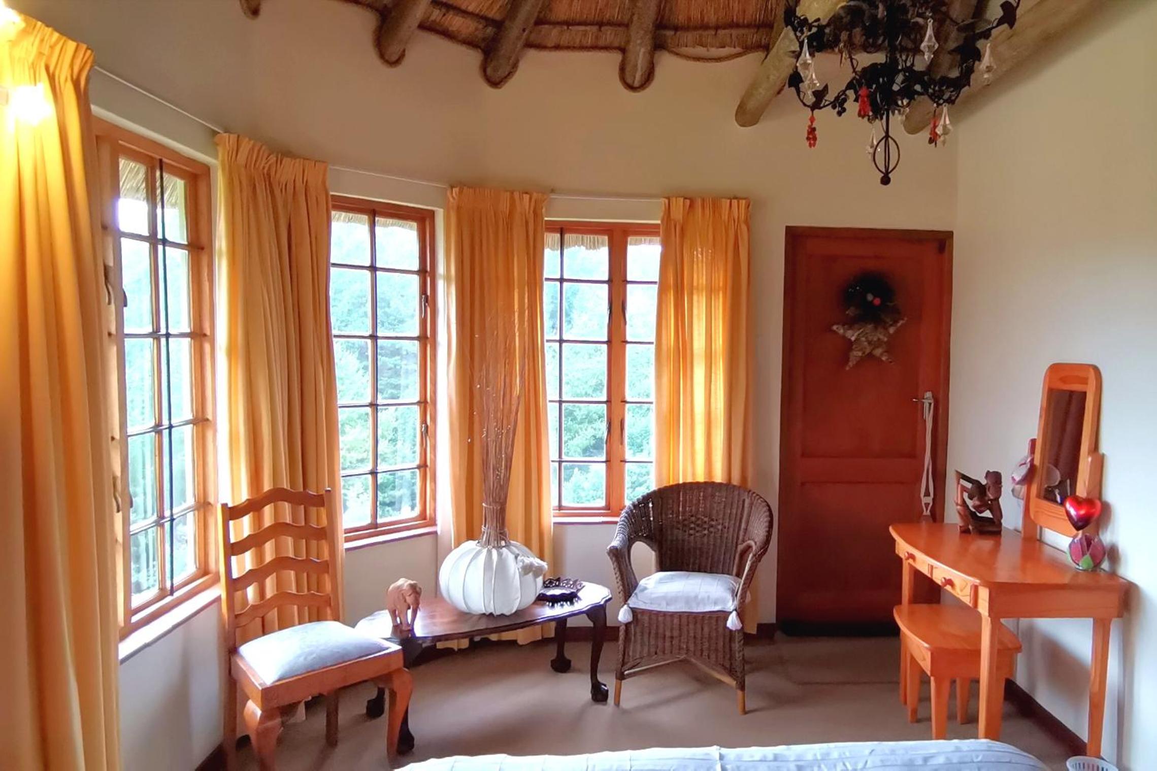 Deluxe Queen Room