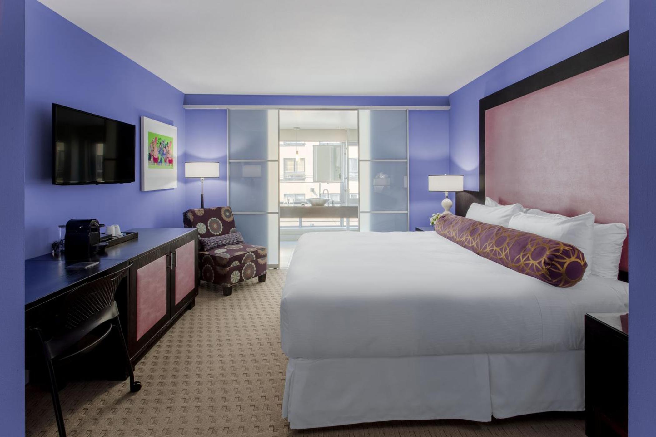 Superior King Room - Photo 1