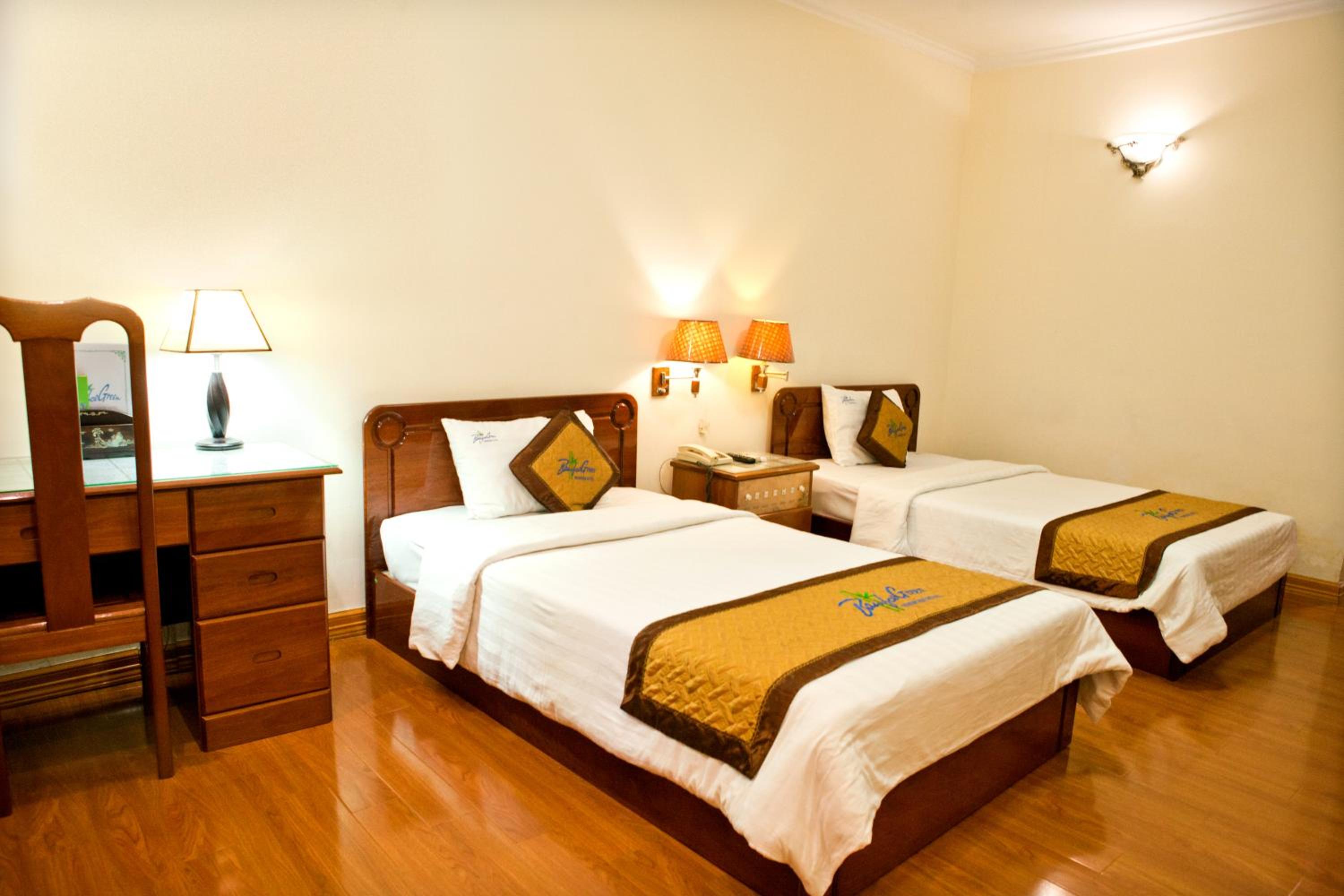 Superior Twin Room with City View - Photo 1