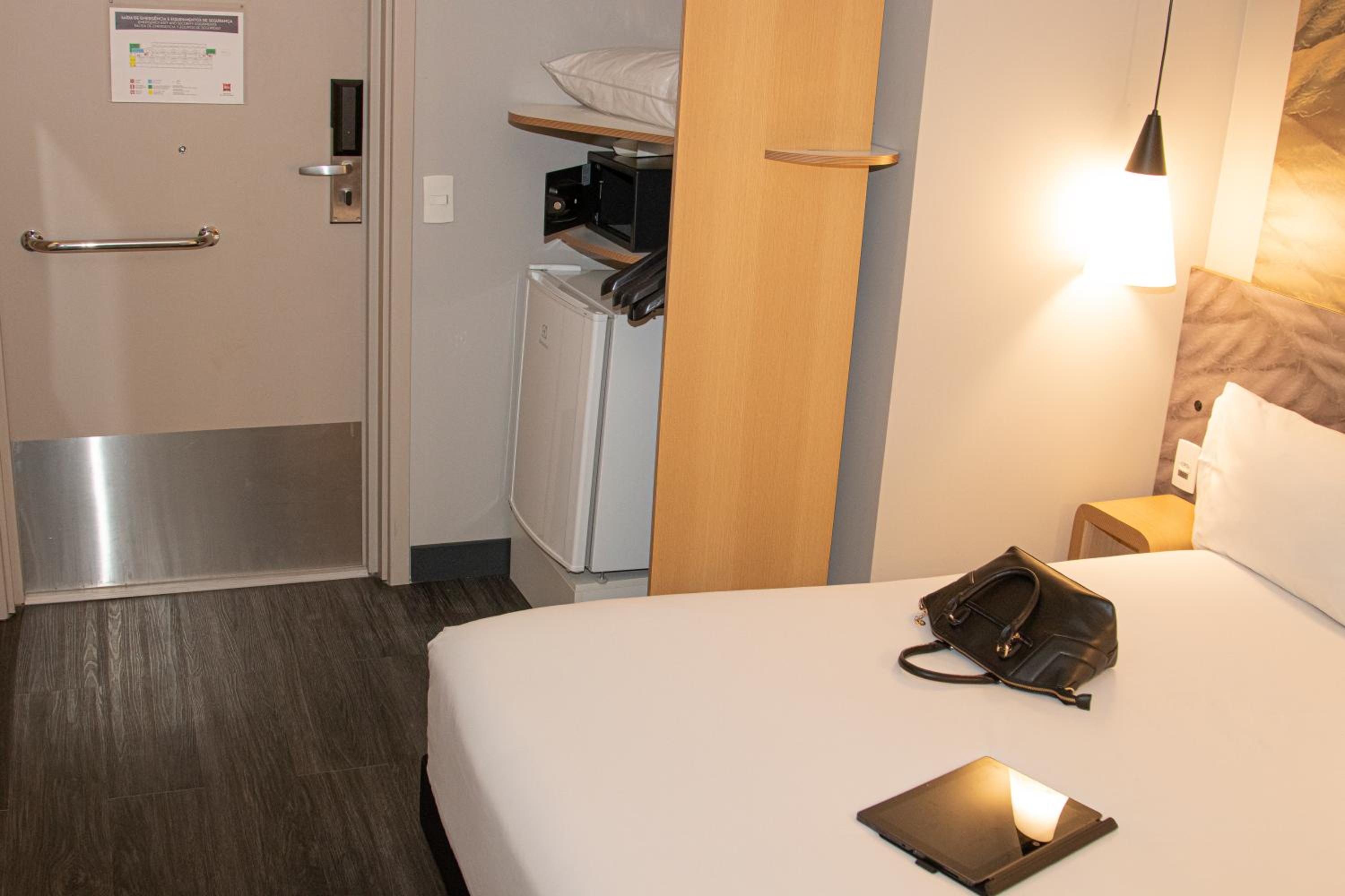 Standard Double Room - Disability Access