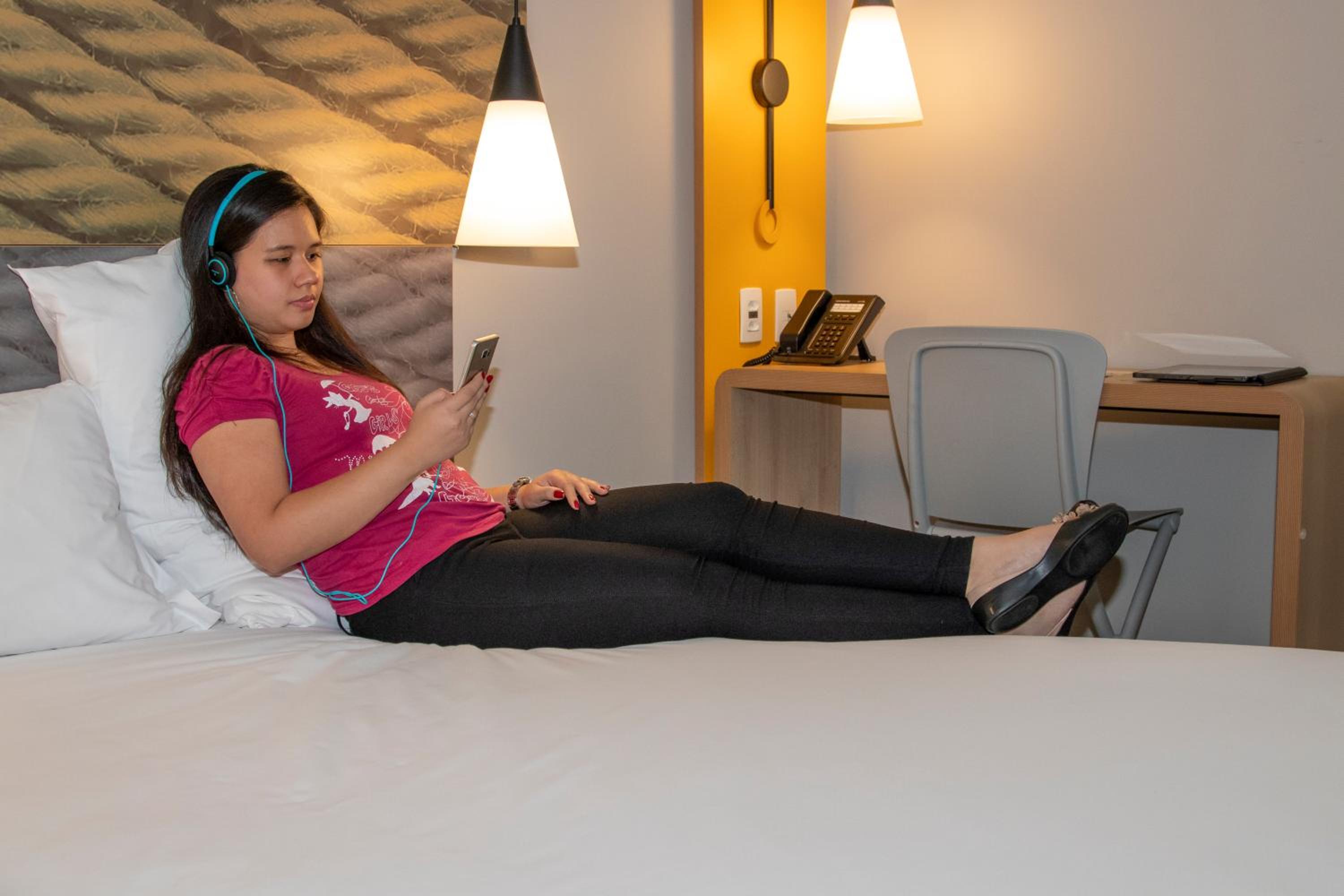Double Room thumbnail 5