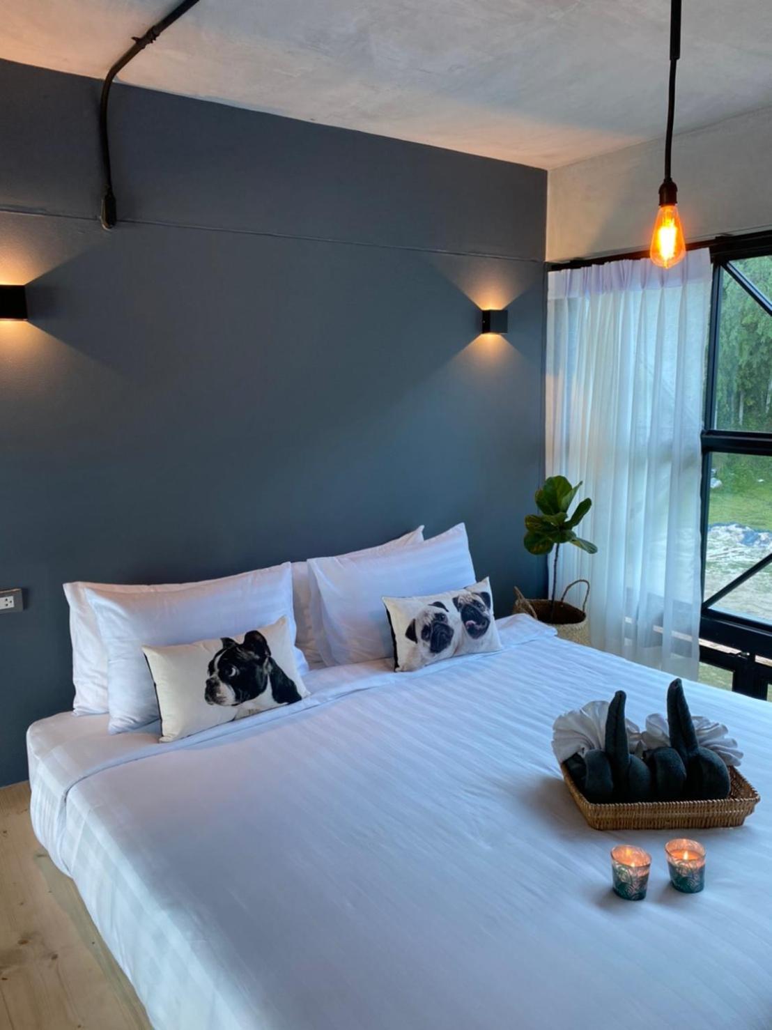 Triple Room with Bath photo 2