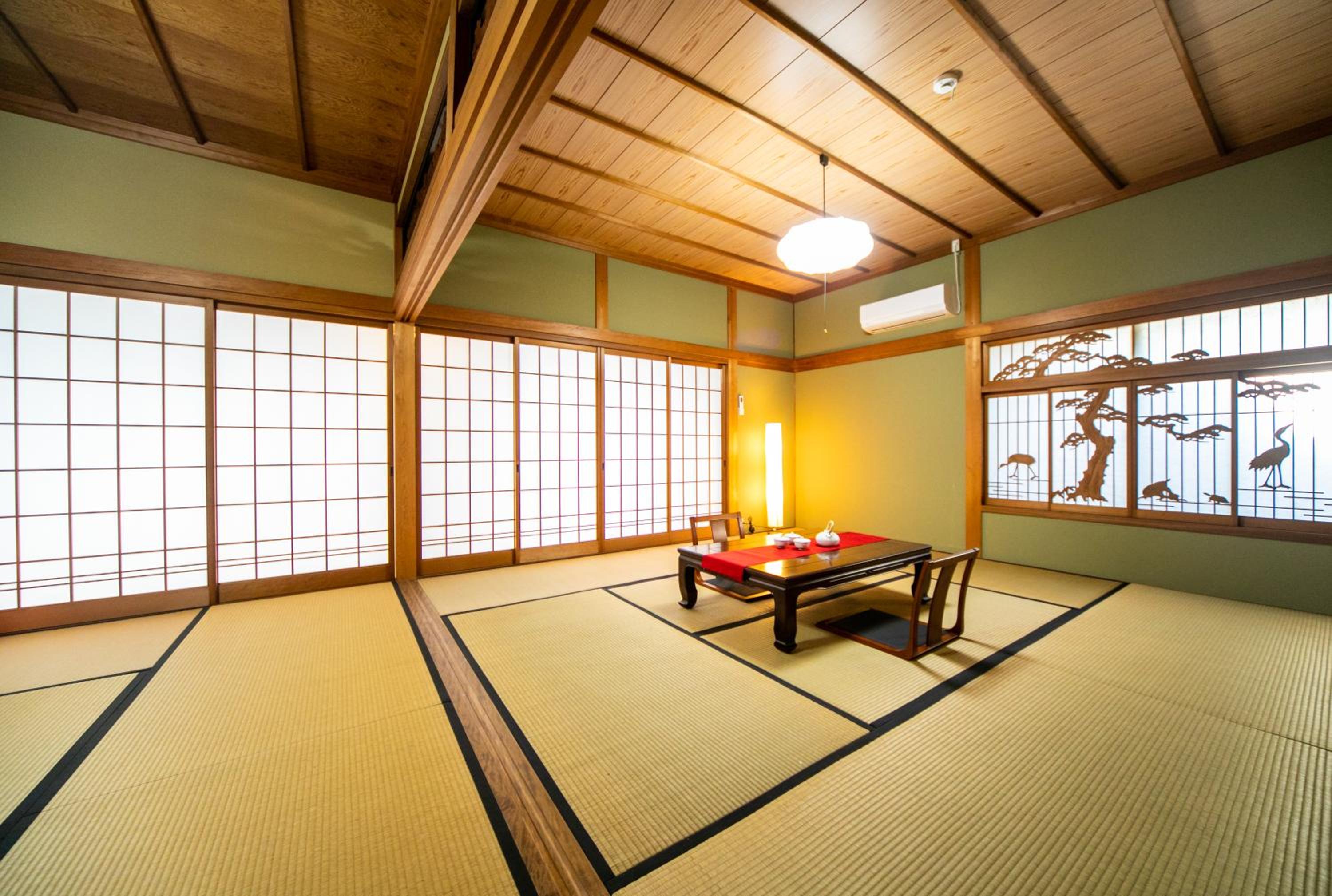 Four-Bedroom House - Photo 15