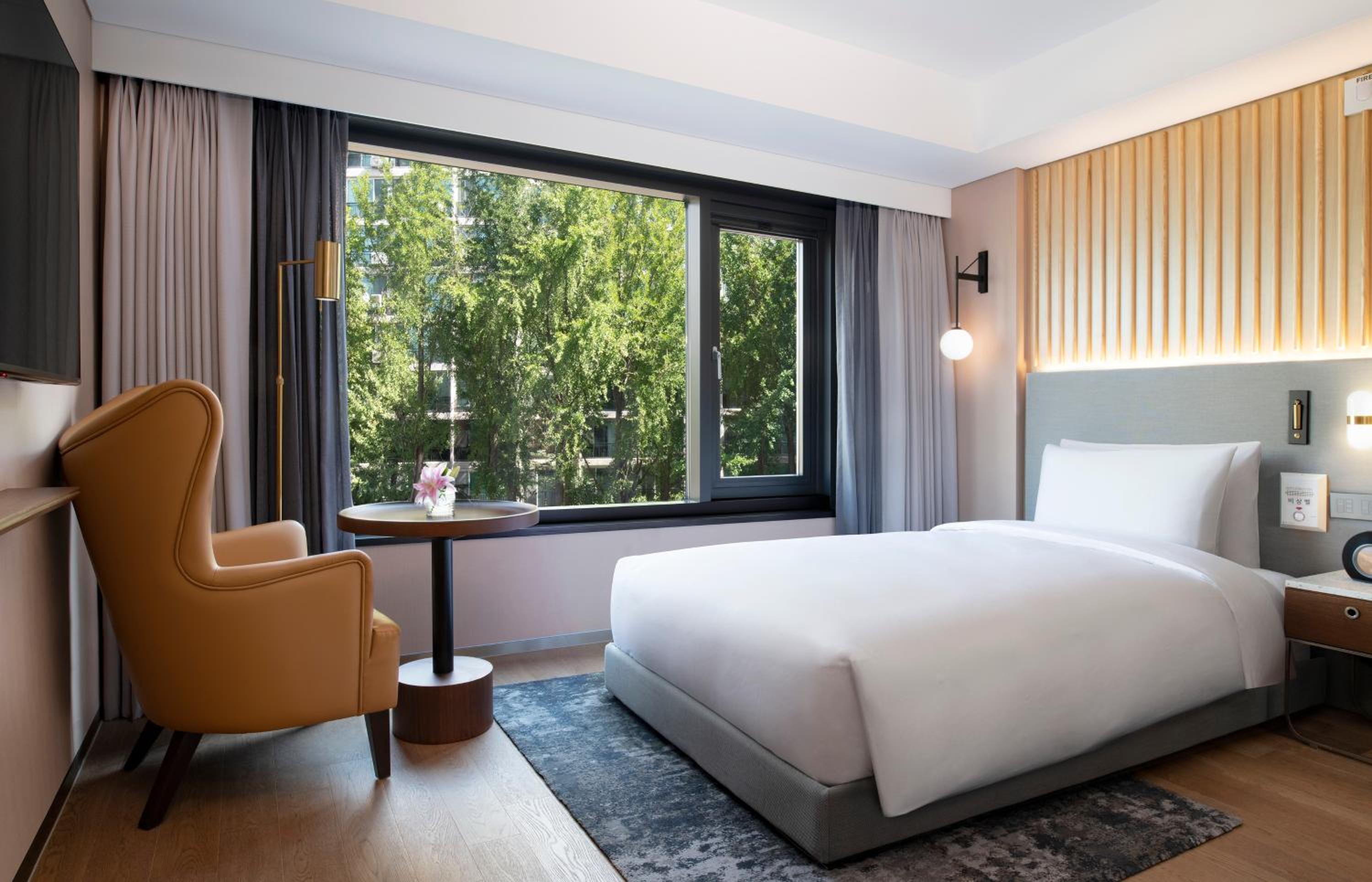 Itaewon Single Room - Outdoor Pool Access Excluded photo 2