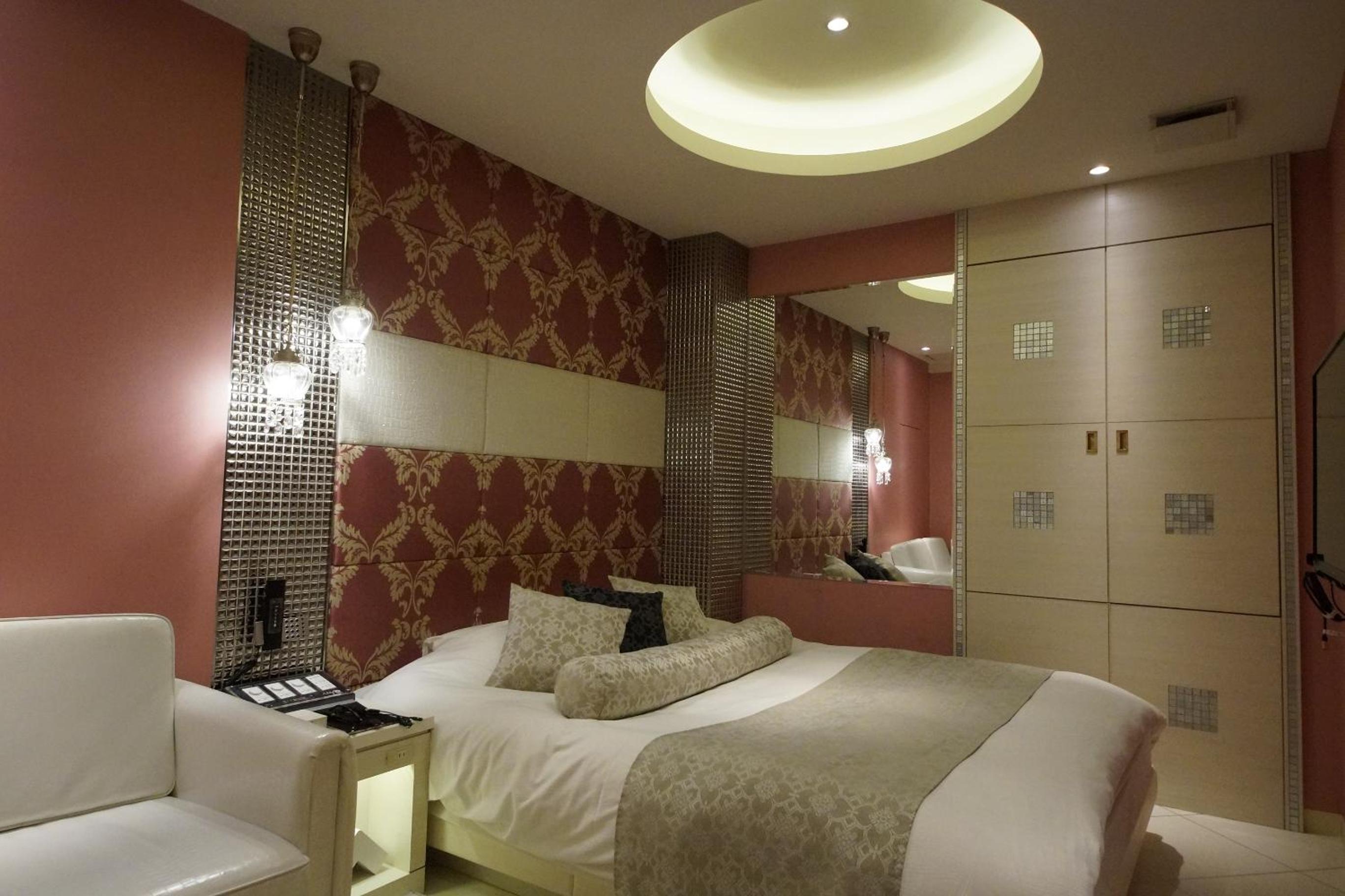 Standard Double Room - Non-Smoking - Photo 2