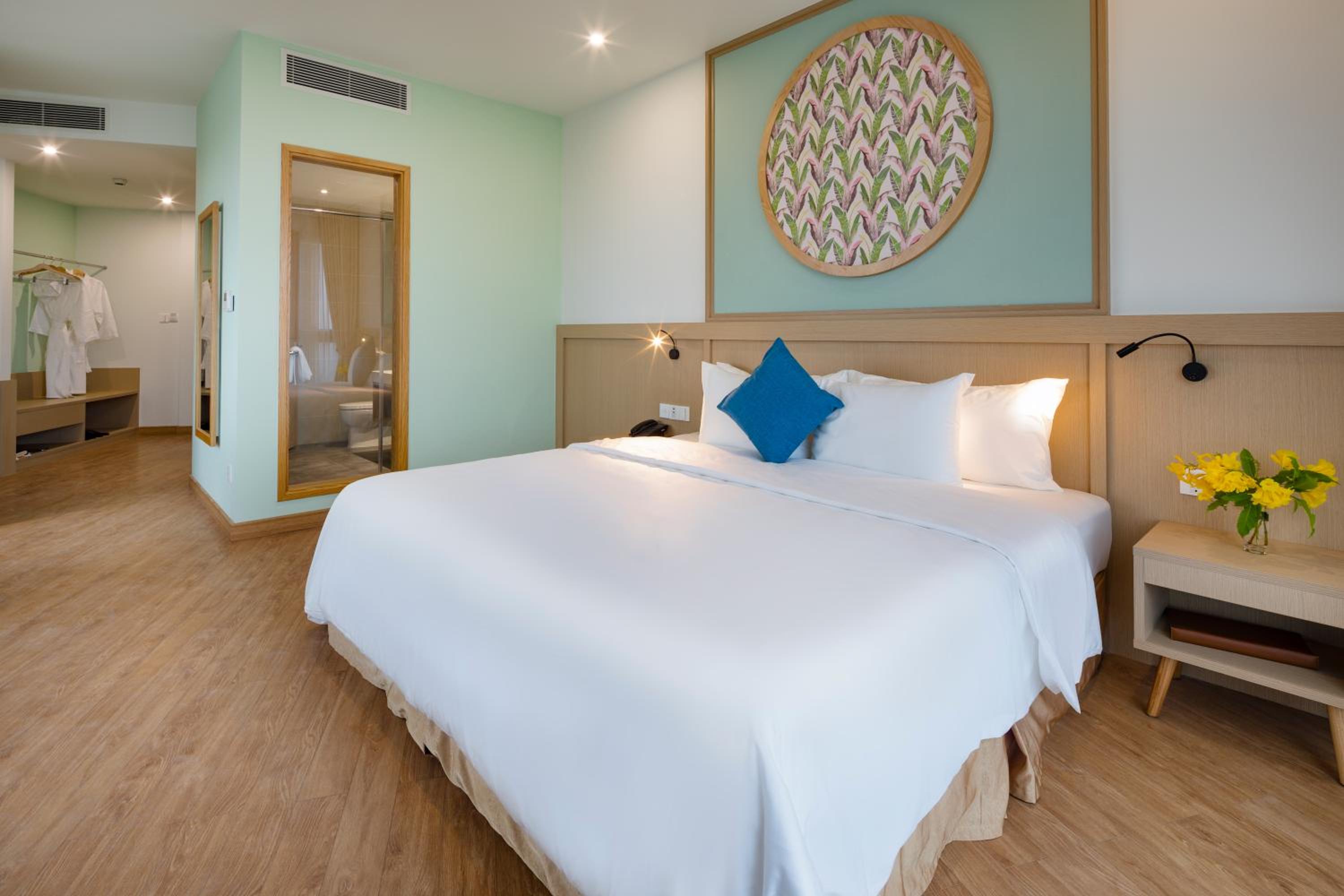 Deluxe Quadruple Room
