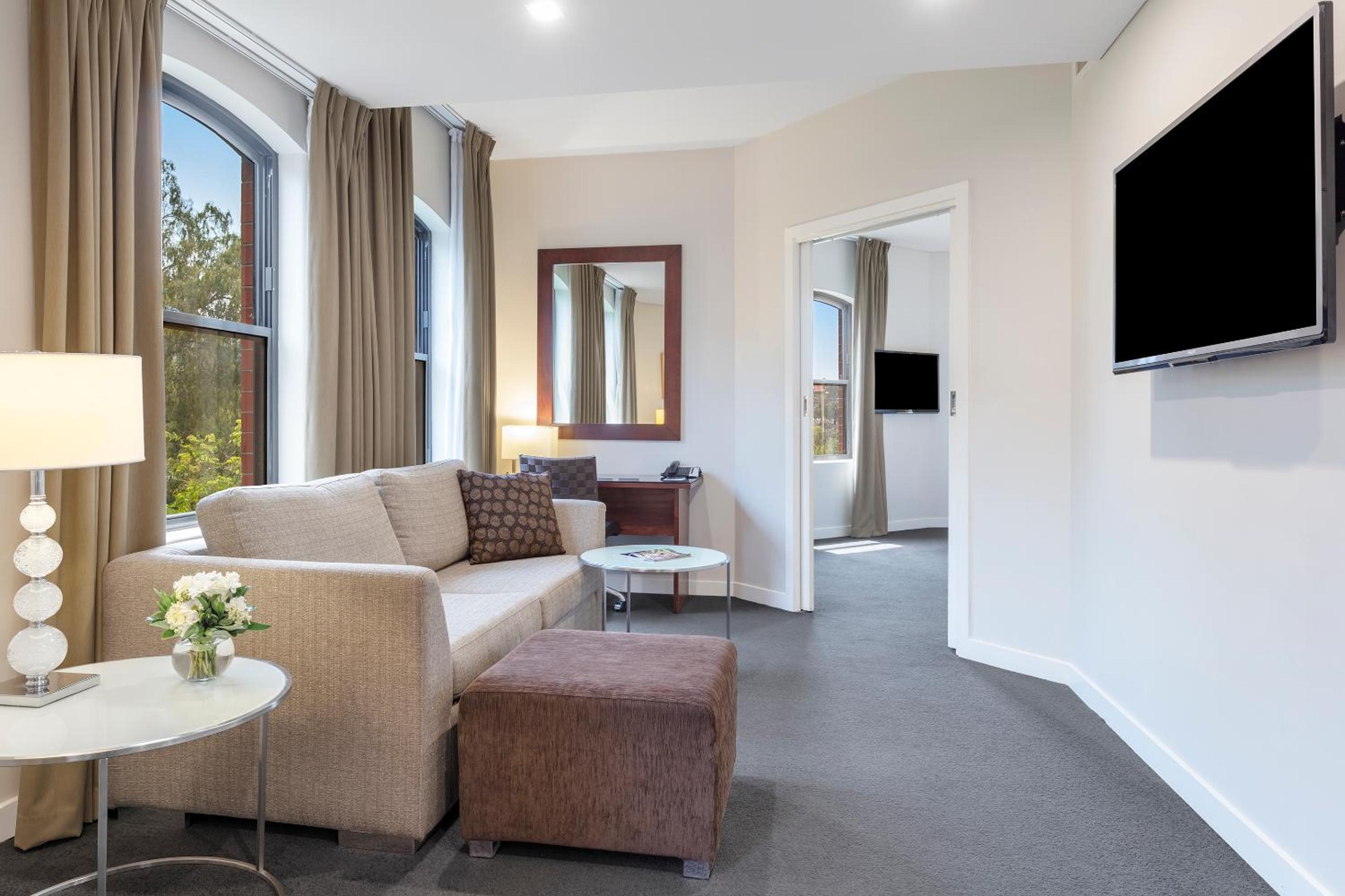 Riverview Spa Suite - Photo 4