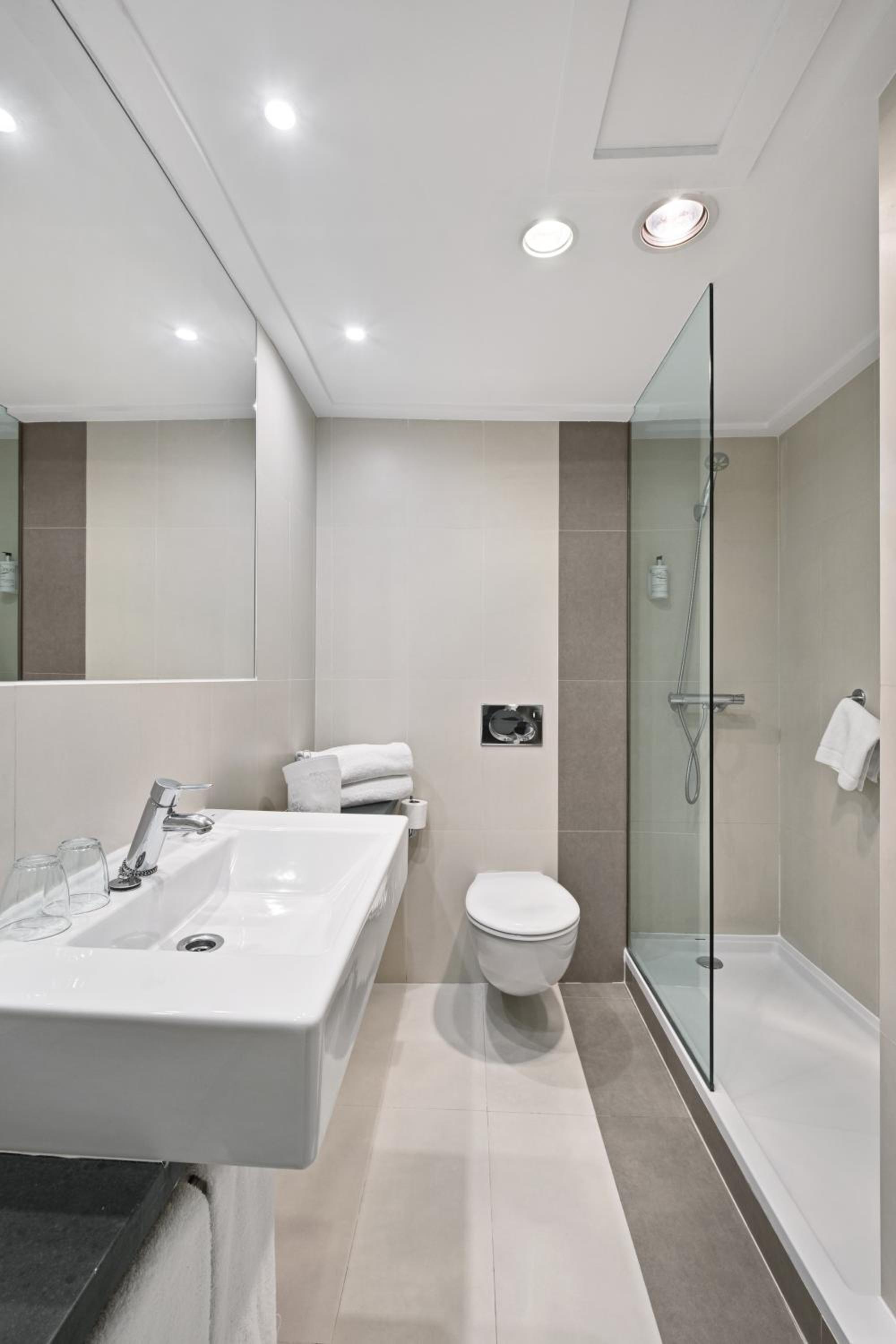 Triple Room - Photo 4
