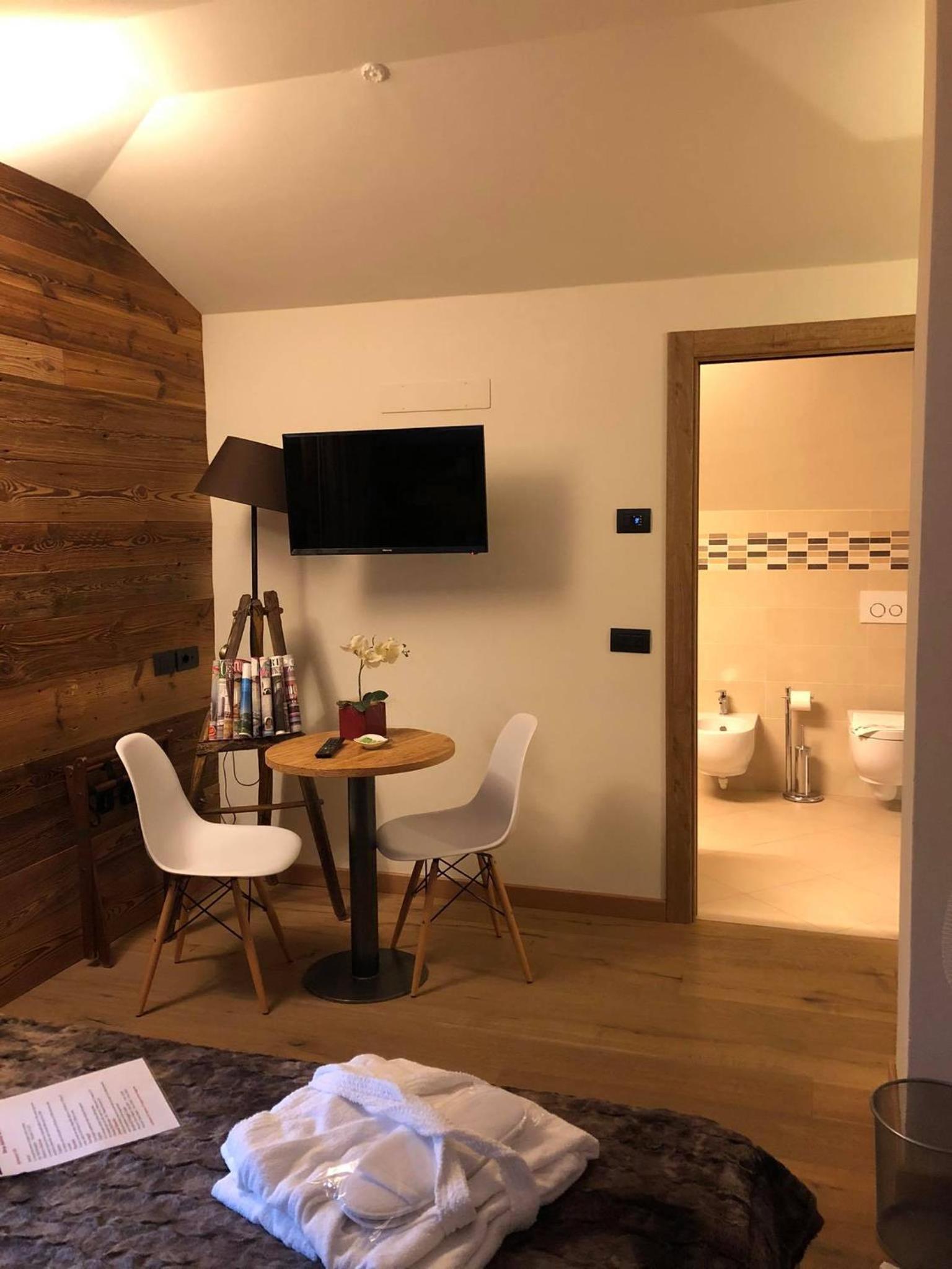 Superior Double Room - Photo 6