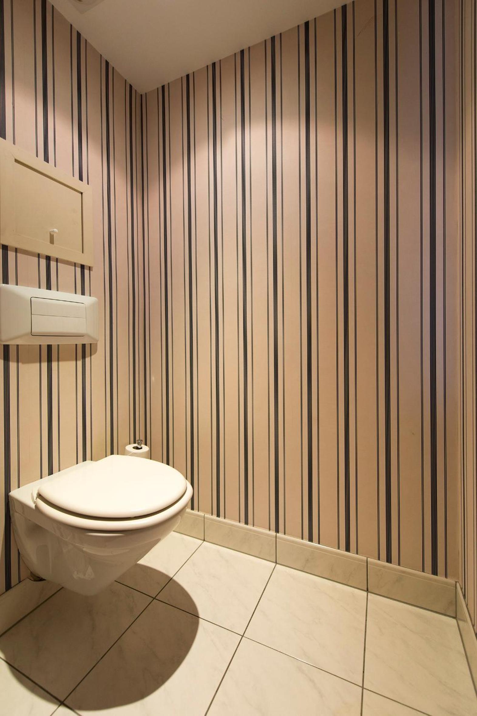 Prestige Suite with Balcony - Photo 2