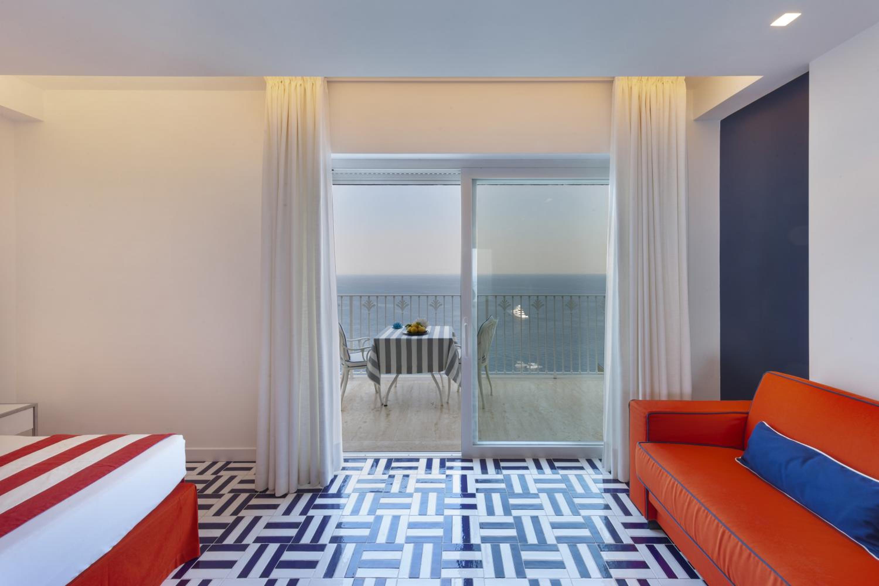 Executive Double or Twin Room with Front Sea View