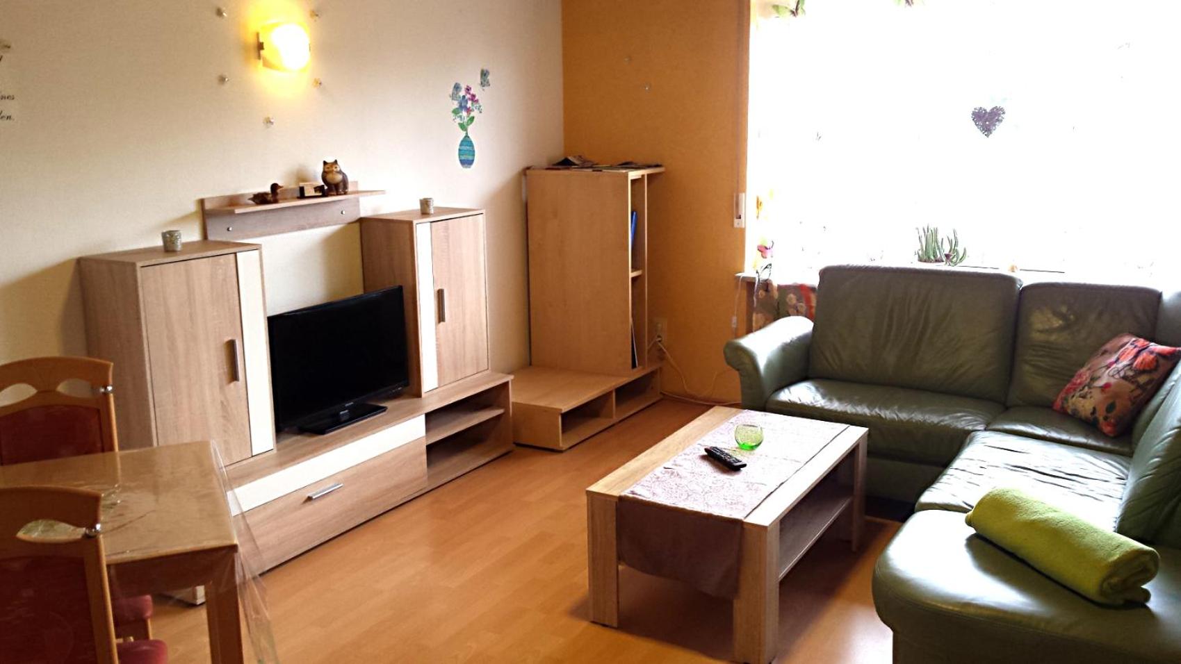 Apartment with Balcony photo 2