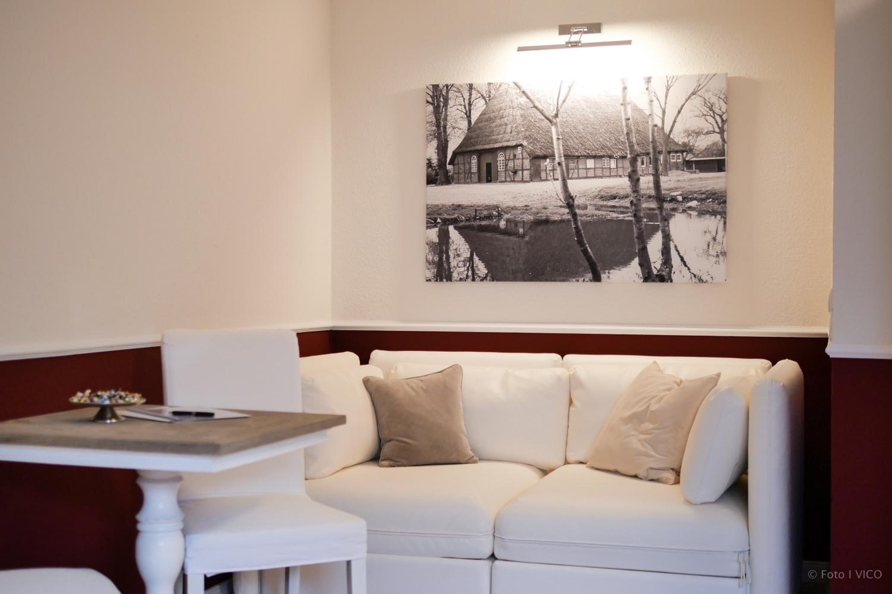 Family Room photo 2