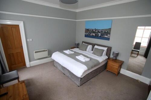 Double Room - Photo 4