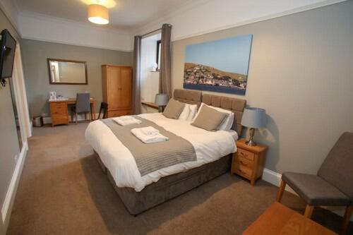 Double Room - Photo 9